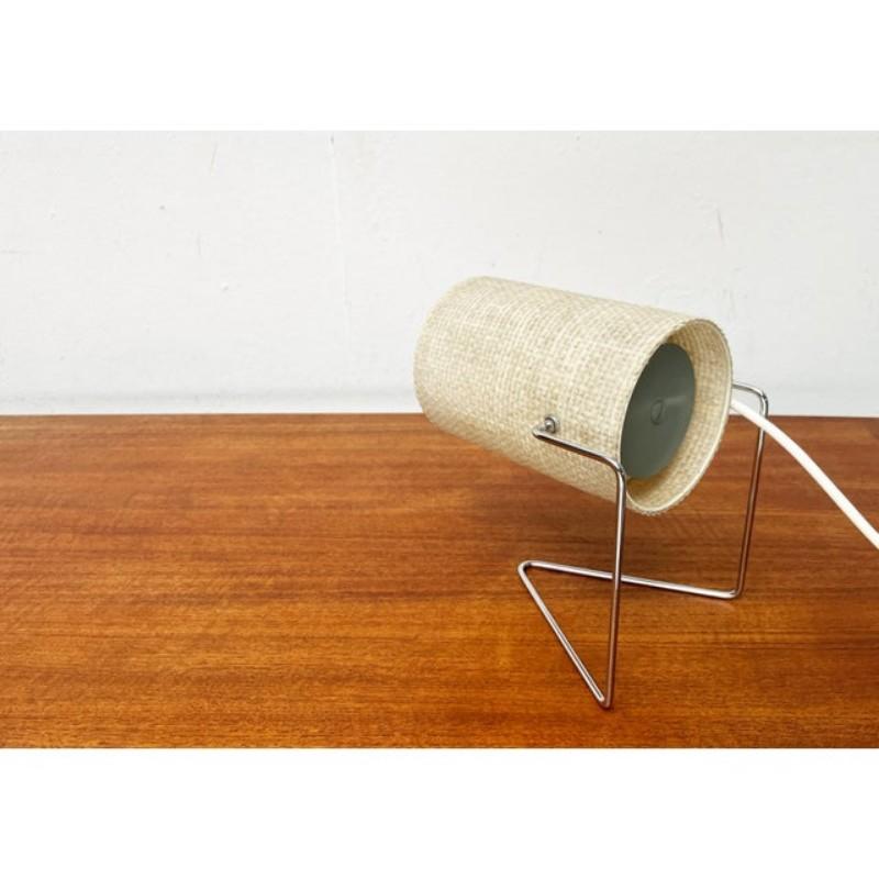 Lampada da tavolo minimalista moderna di metà secolo, anni '60 in vendita 1