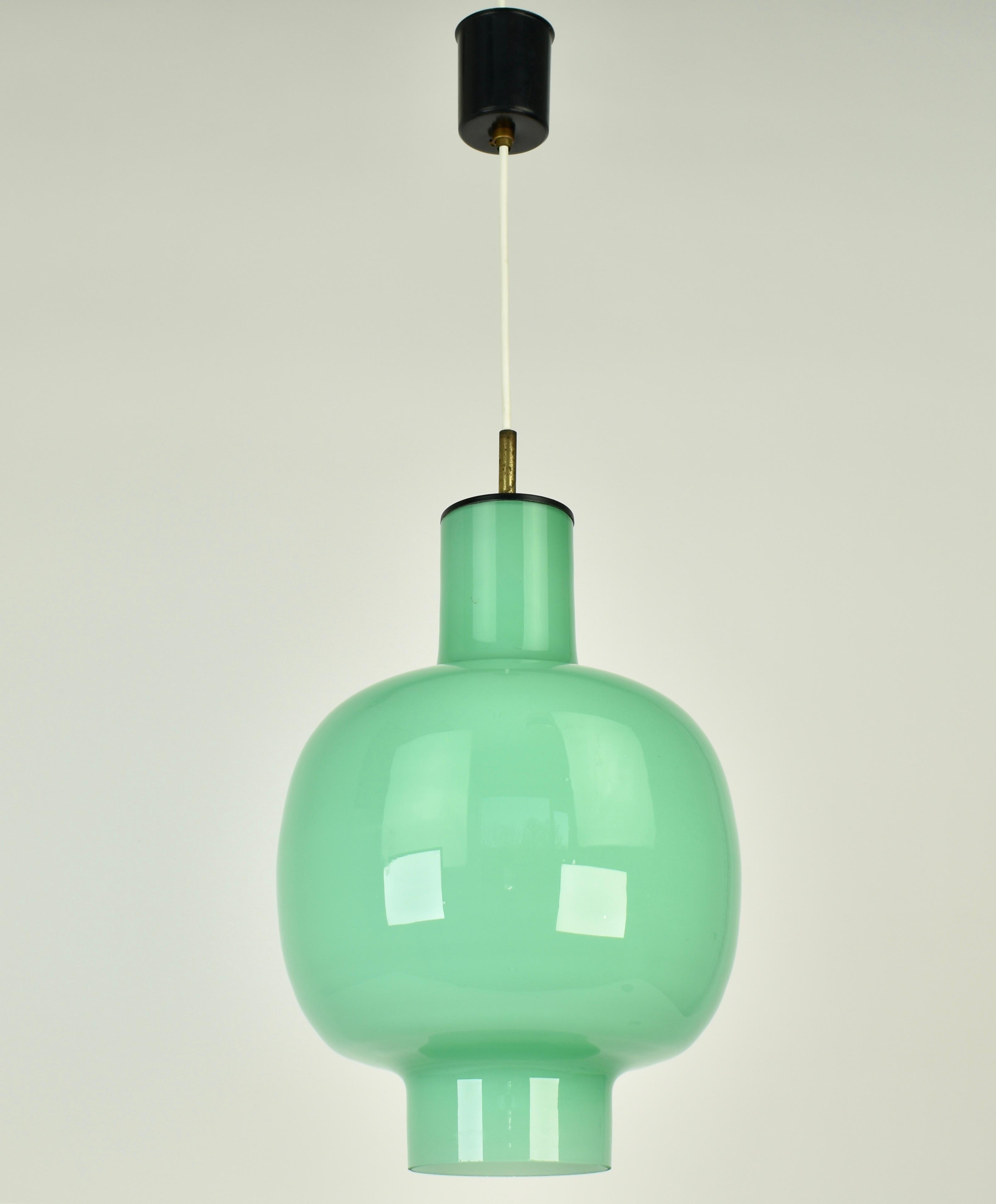 Lampada a sospensione in vetro verde menta della modernità di metà secolo attribuita a Gino Vistosi in vendita 2
