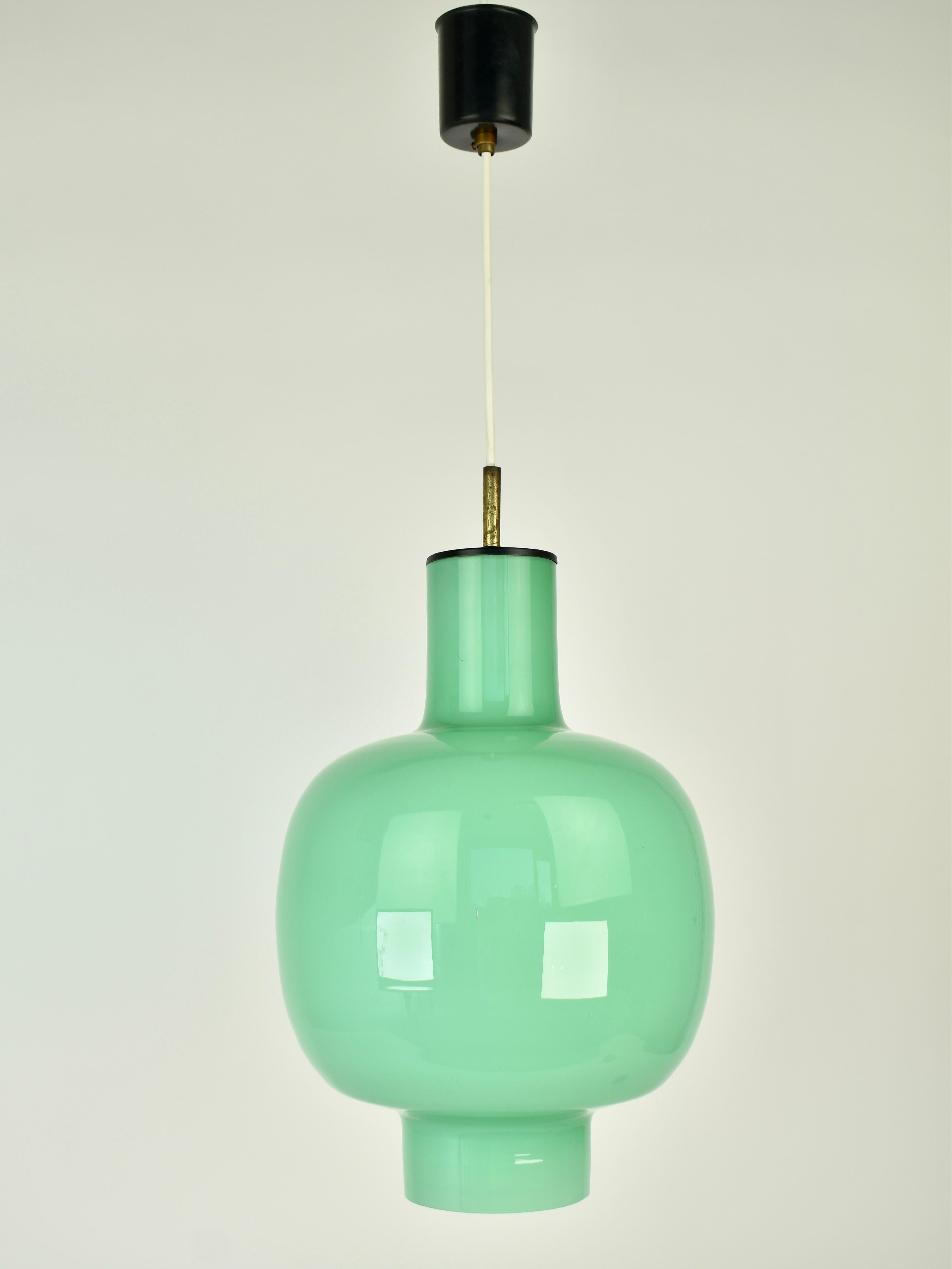 Lampada a sospensione in vetro verde menta della modernità di metà secolo attribuita a Gino Vistosi in vendita 1