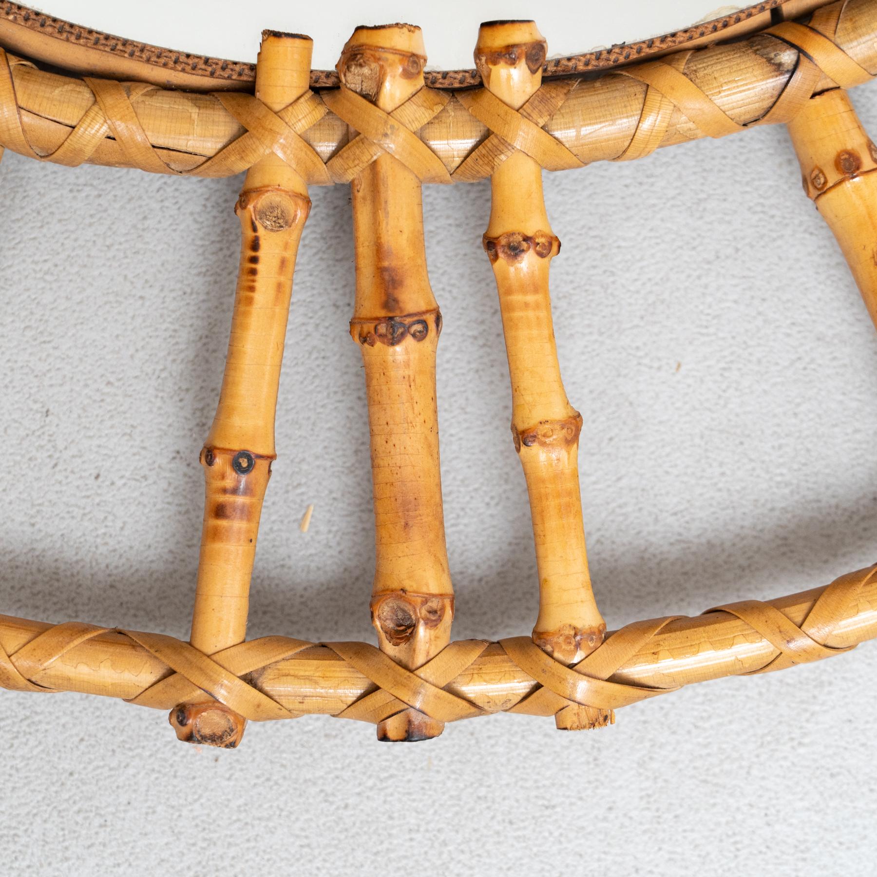 Miroir moderne du milieu du siècle en bambou et rotin Handcraft, circa 1960 en vente 3