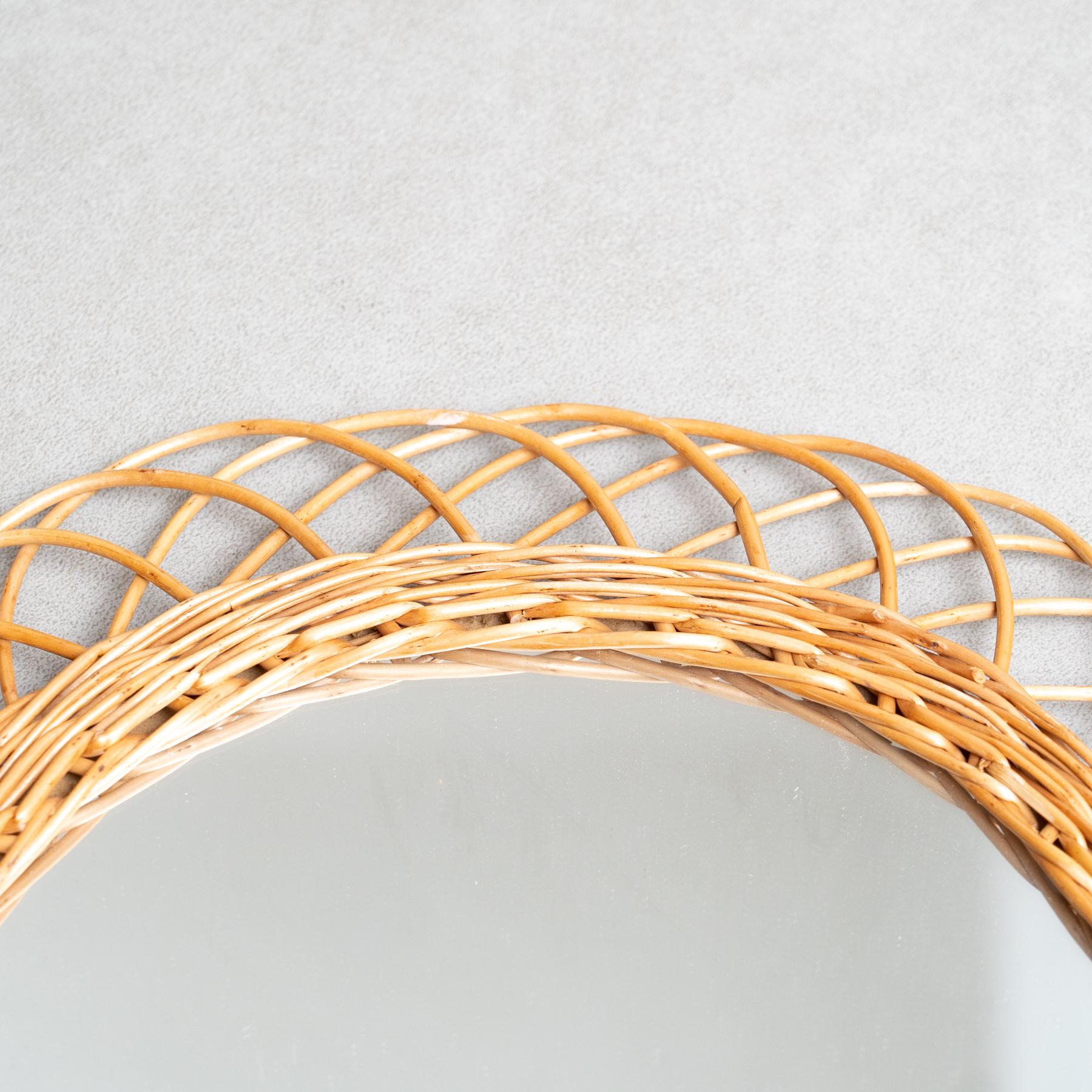 Milieu du XXe siècle Miroir moderne du milieu du siècle en bambou et rotin Handcraft, circa 1960 en vente