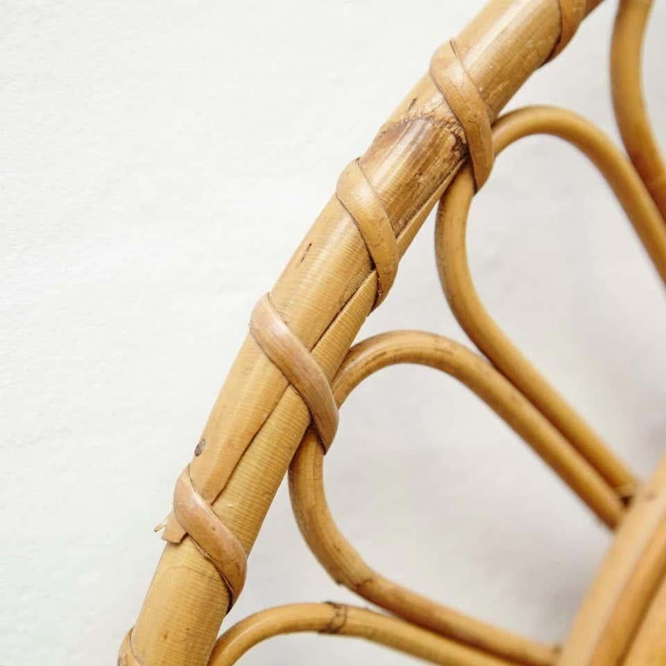 Bambù Specchio moderno di metà secolo in bambù e rattan lavorato a mano in Francia, Rivera, circa 1960 in vendita