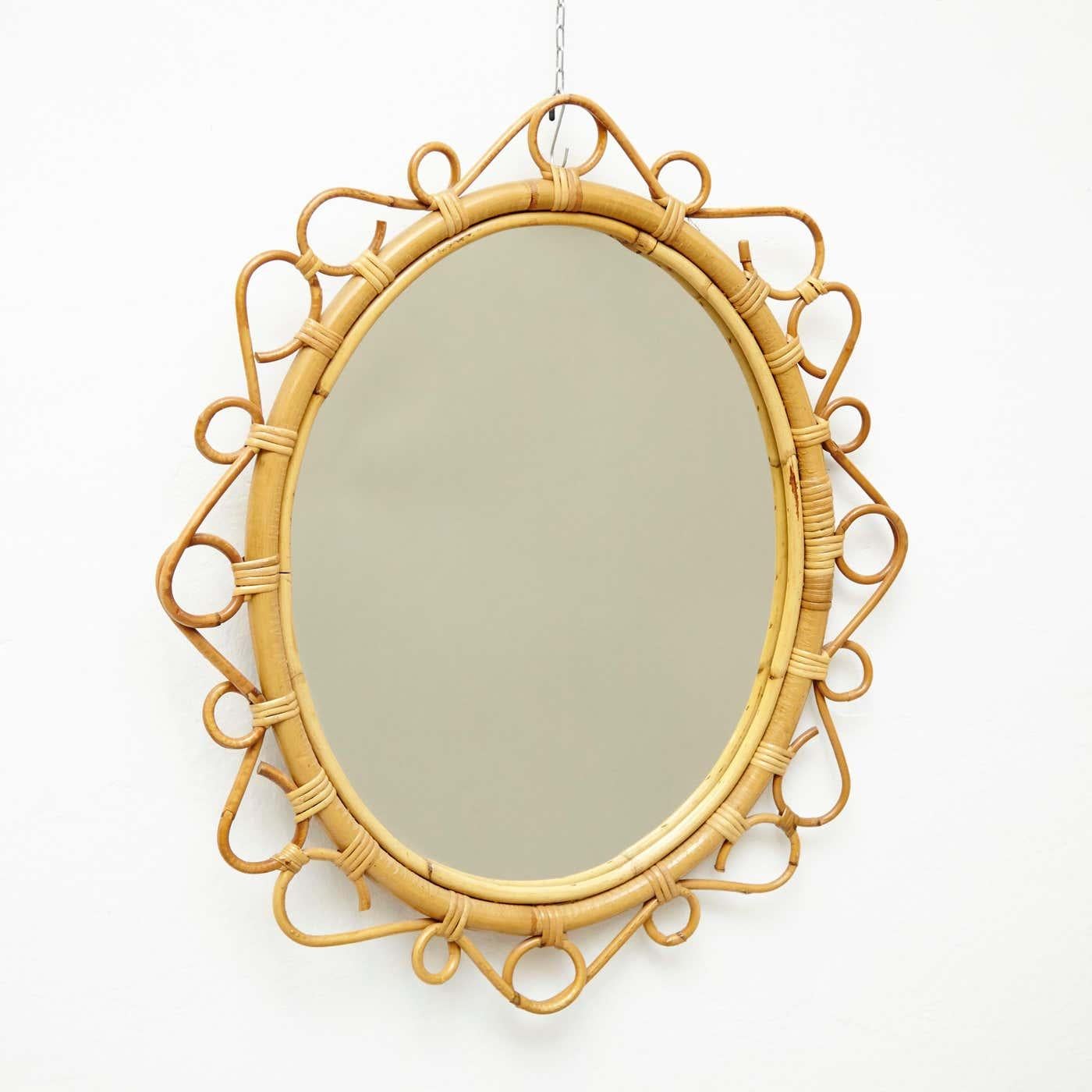 Mid-Century Modern Miroir moderne du milieu du siècle en bambou et rotin, fabriqué à la main sur la Côte d'Azur, vers 1960 en vente