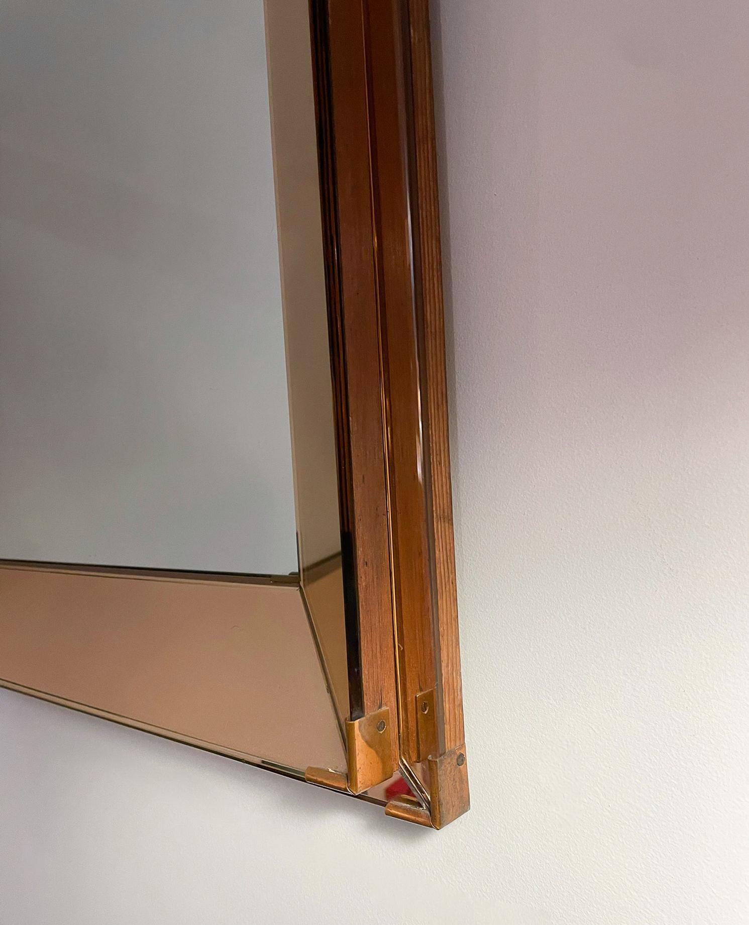 Mid-Century Modern Mirror im Stil von Jacques Adnet, 1940er Jahre (Mitte des 20. Jahrhunderts) im Angebot