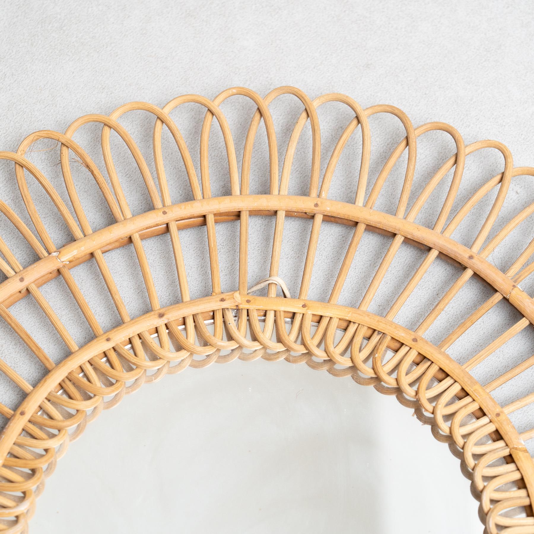 Miroir Modernity Sunburst Bambou Rattan Handcraft, circa 1960 Bon état - En vente à Barcelona, ES