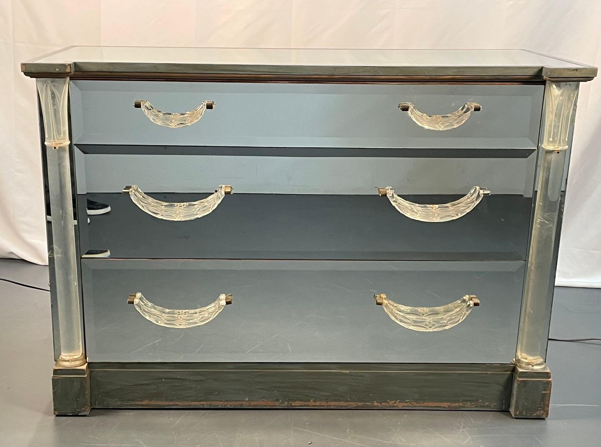 Mid-Century Modern Mirrored Grosfeld House Cabinet / Commode, Glassics, 1930s, Original Paint Finish
 
A rare and important original paint finish signed GROSFELD HOUSE mirrored commode or cabinet. A stunning Mid-Century Modern cabinet from the