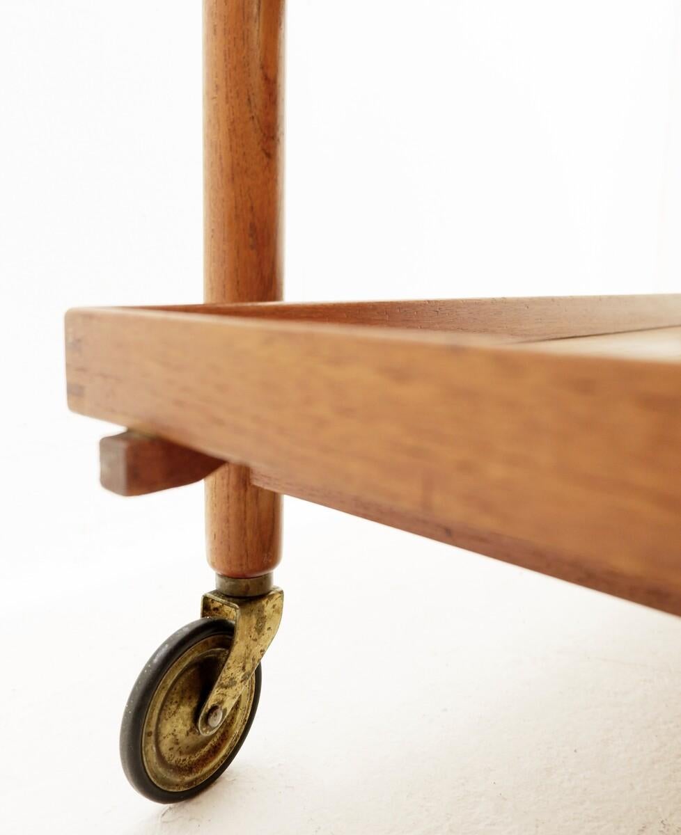 Mid-Century Modern 'Model 23/2' Serving Trolley by Poul Hundevad For ...