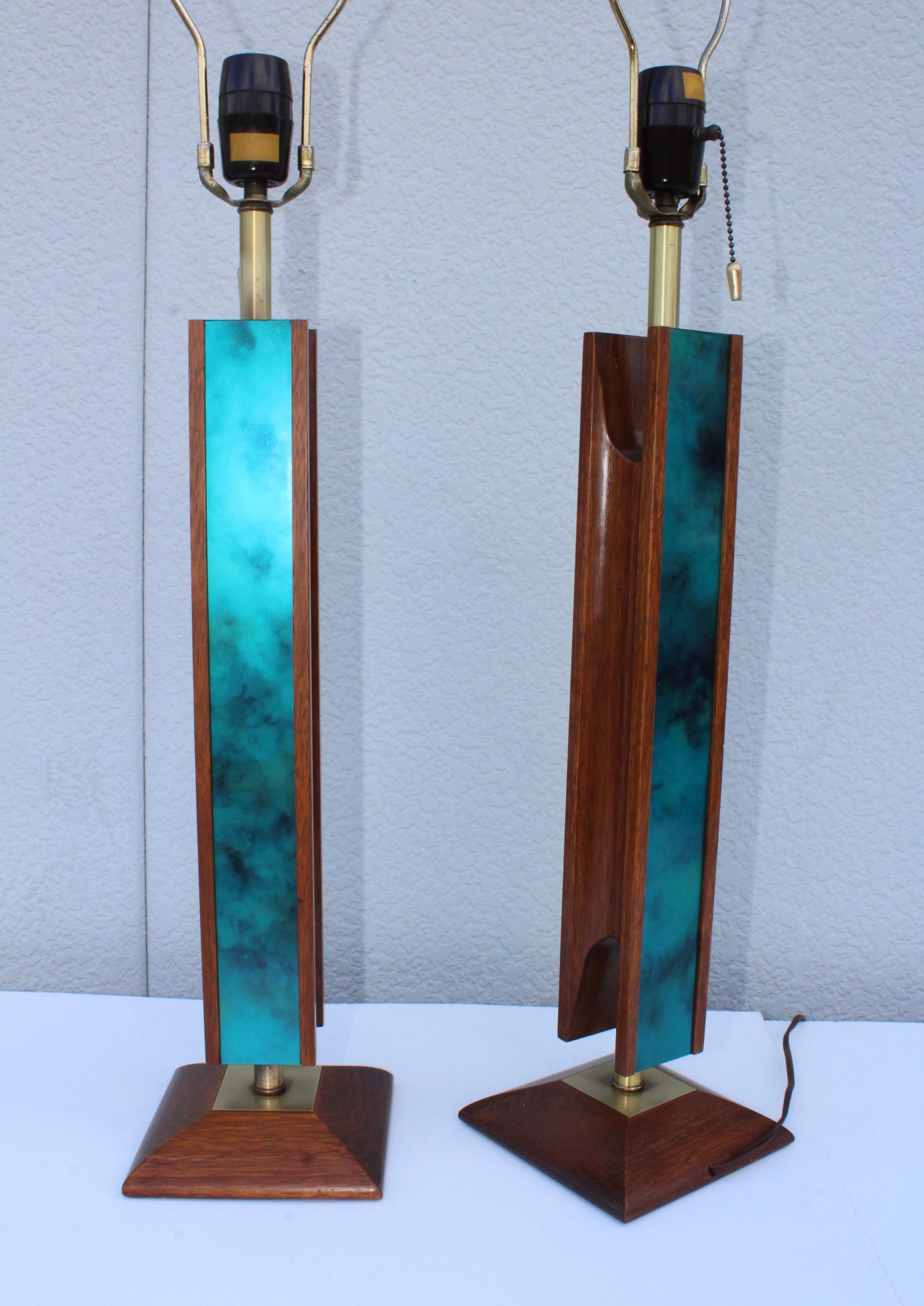Mid-Century Modern Modeline Walnut Table Lamps 5