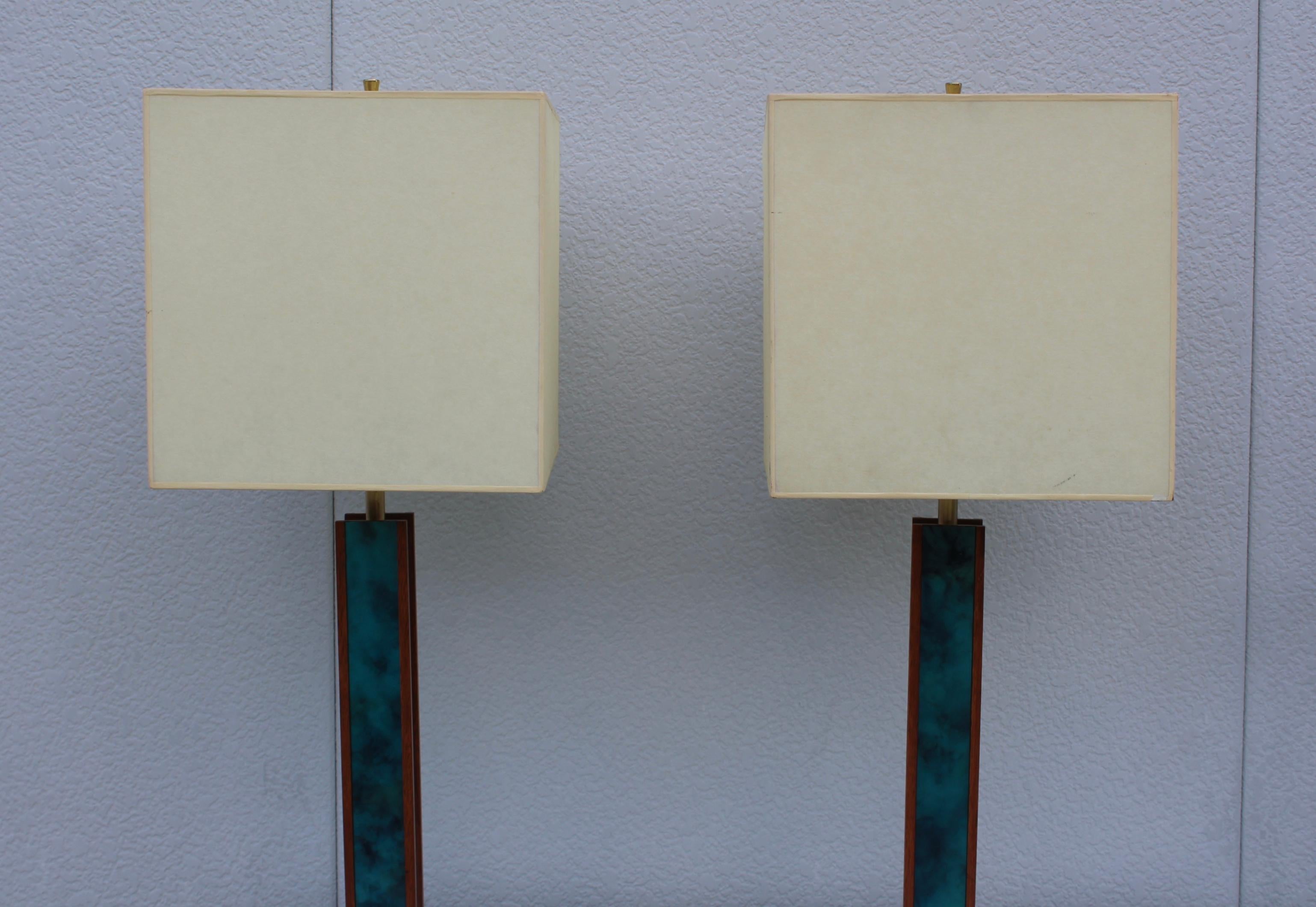 Mid-Century Modern Modeline Walnut Table Lamps In Good Condition In New York, NY