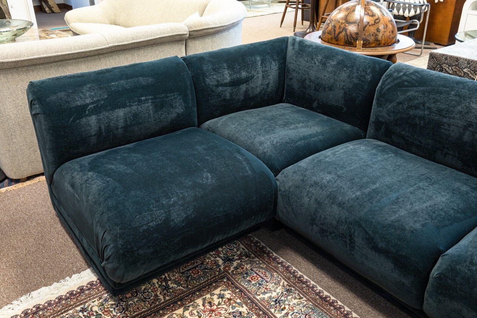 Mid-Century Modern Modular Blue Green Crushed Velvet Sofa 3 Piece Sectional In Good Condition In Keego Harbor, MI