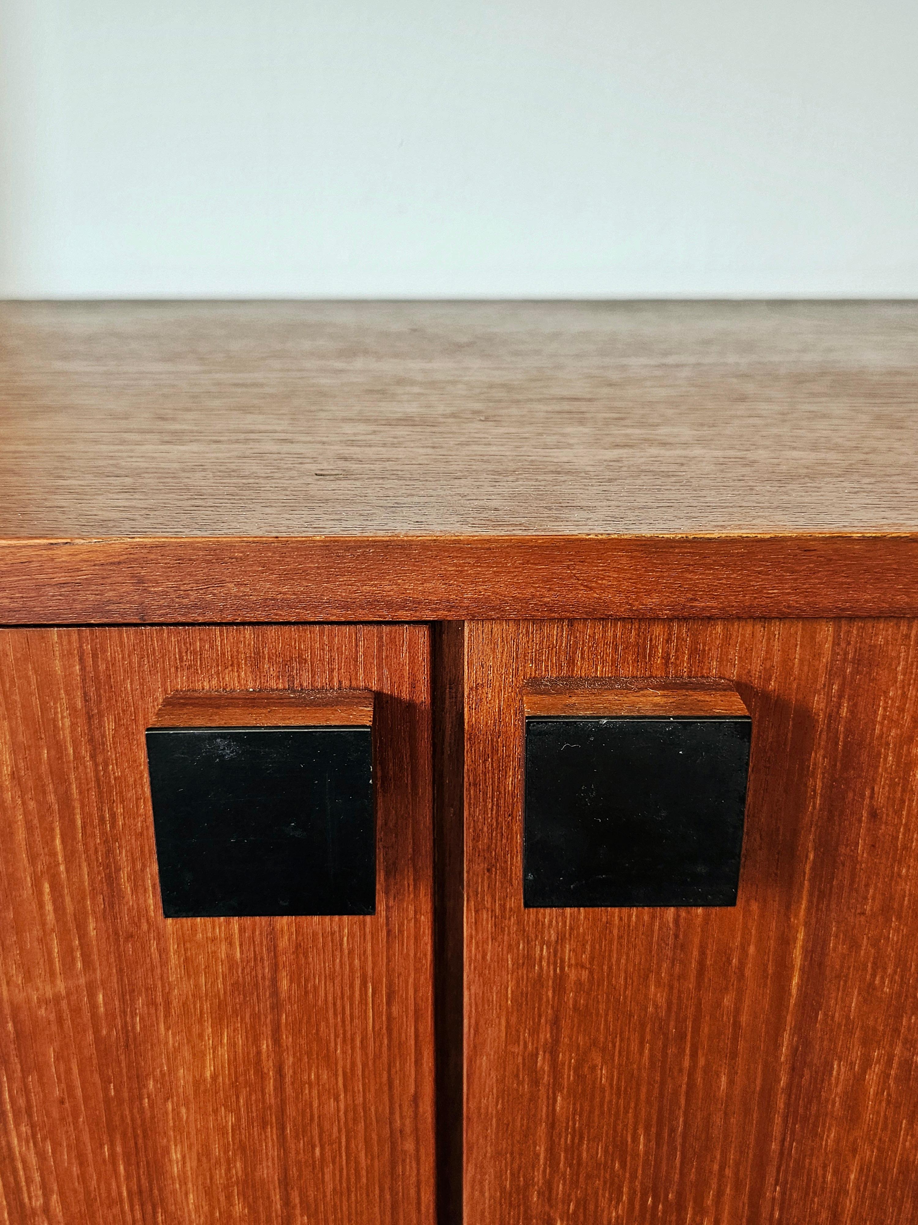 Modulares Bücherregal aus Teakholz, hergestellt von Selex Padova, Moderne der Mitte des Jahrhunderts im Angebot 5