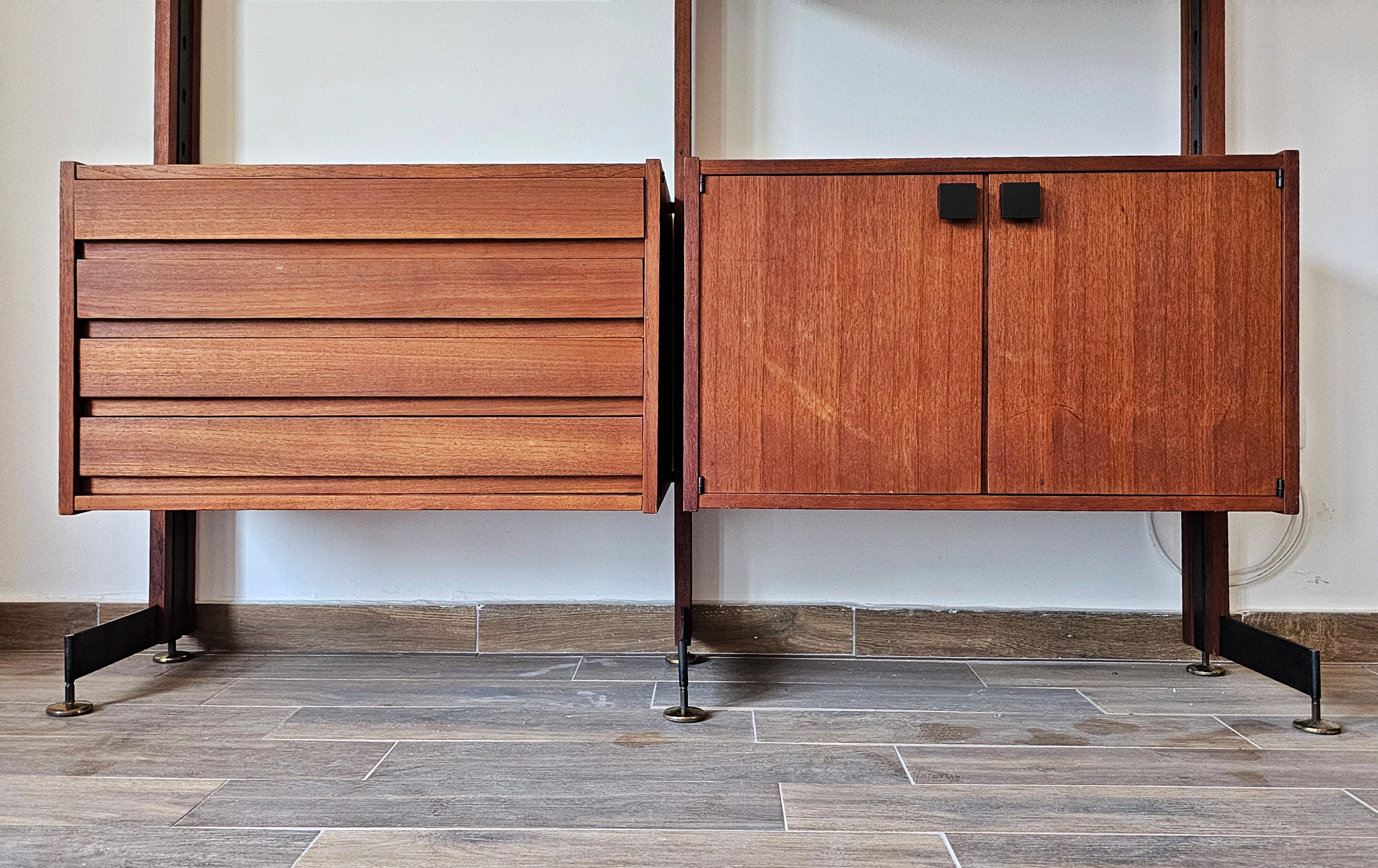 Modulares Bücherregal aus Teakholz, hergestellt von Selex Padova, Moderne der Mitte des Jahrhunderts im Angebot 3