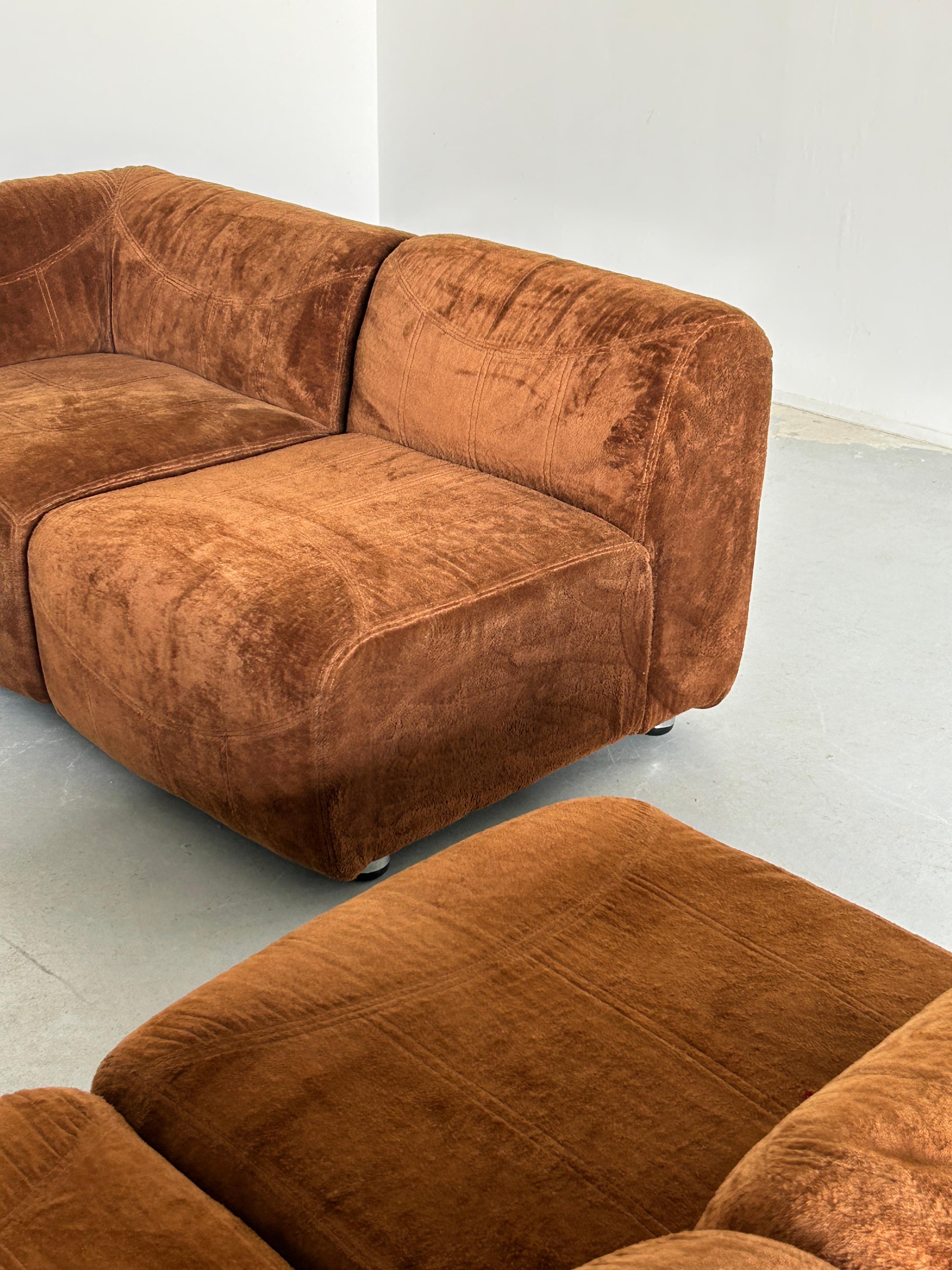 Mid-Century Modern Modular Corner Sofa Brown Velvet Fabric, 1970s Italy 9