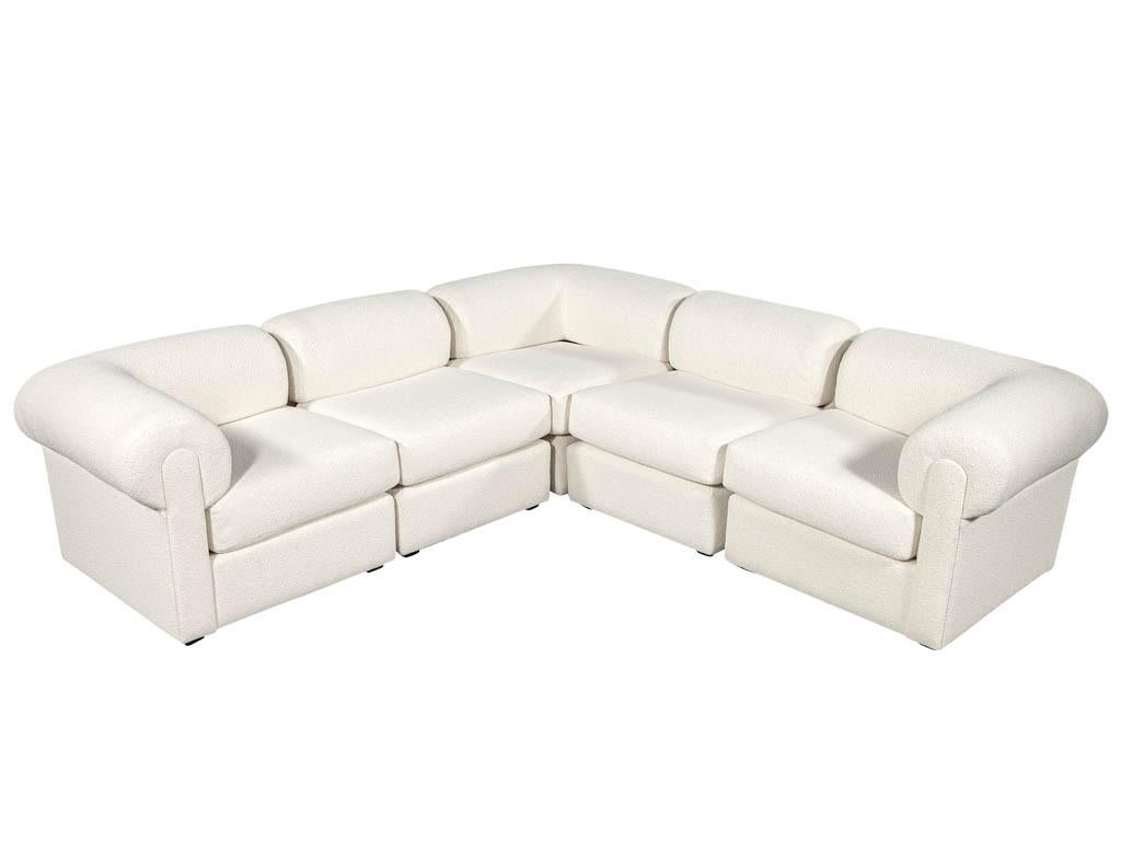 Mid-Century Modern Modular Sofa upholstered in Boucle Fabric In Excellent Condition In North York, ON