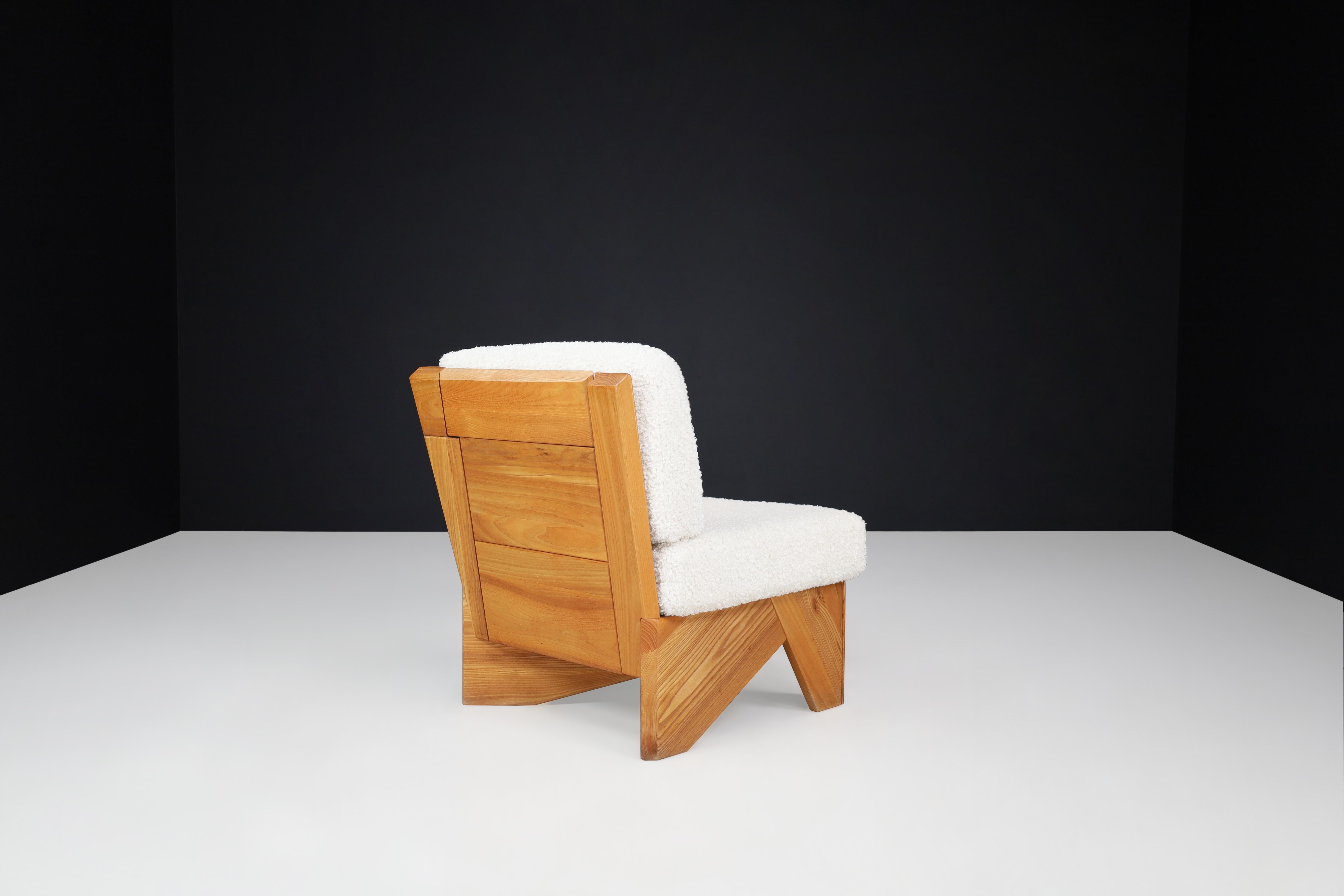 Mid-Century Modern Modular Sofa in Elmwood and Bouclé, France, 1970s For Sale 3