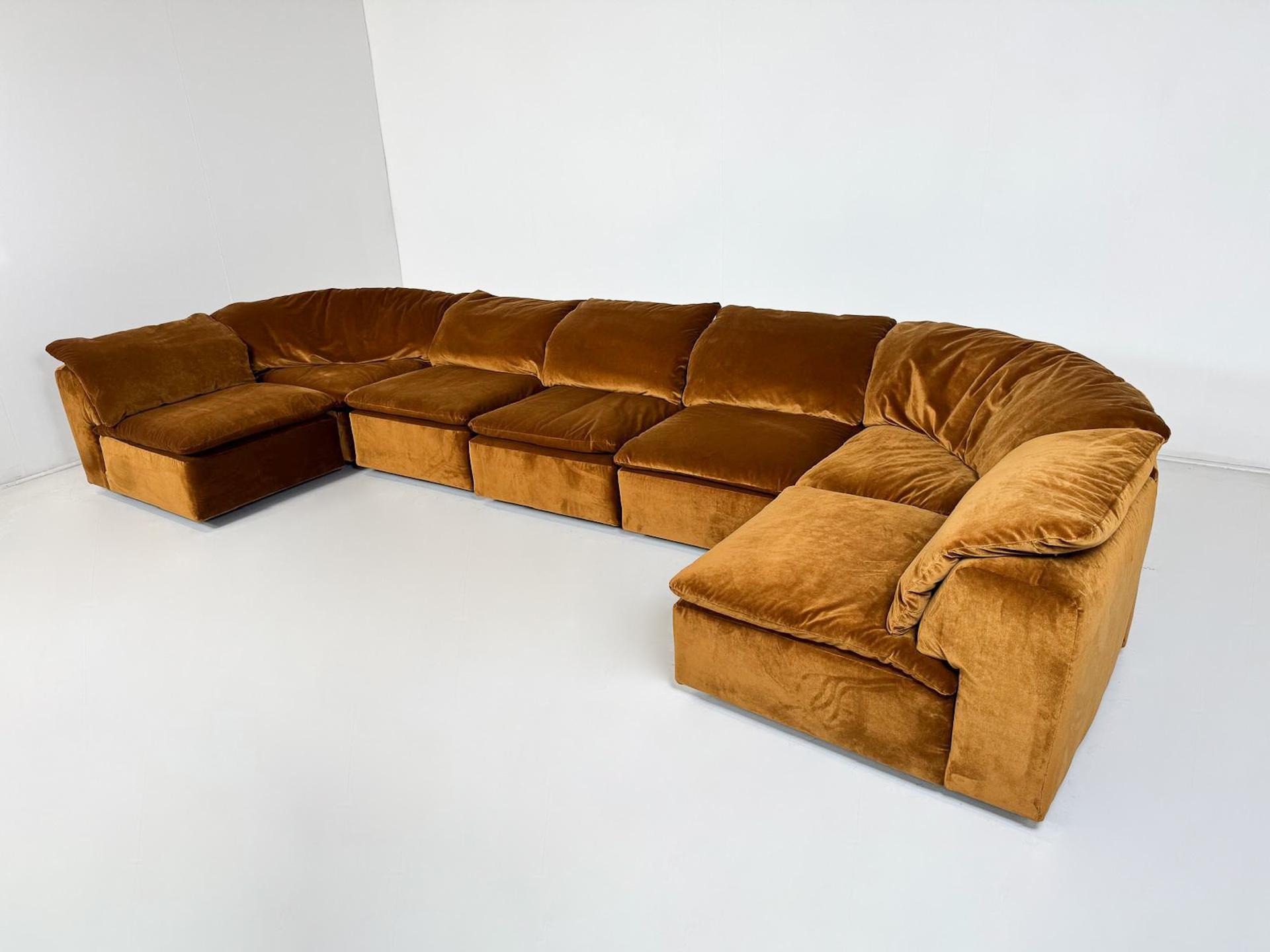 Mid-Century Modern Modular Sofa, Italy 1960s - New Upholstery For Sale 3