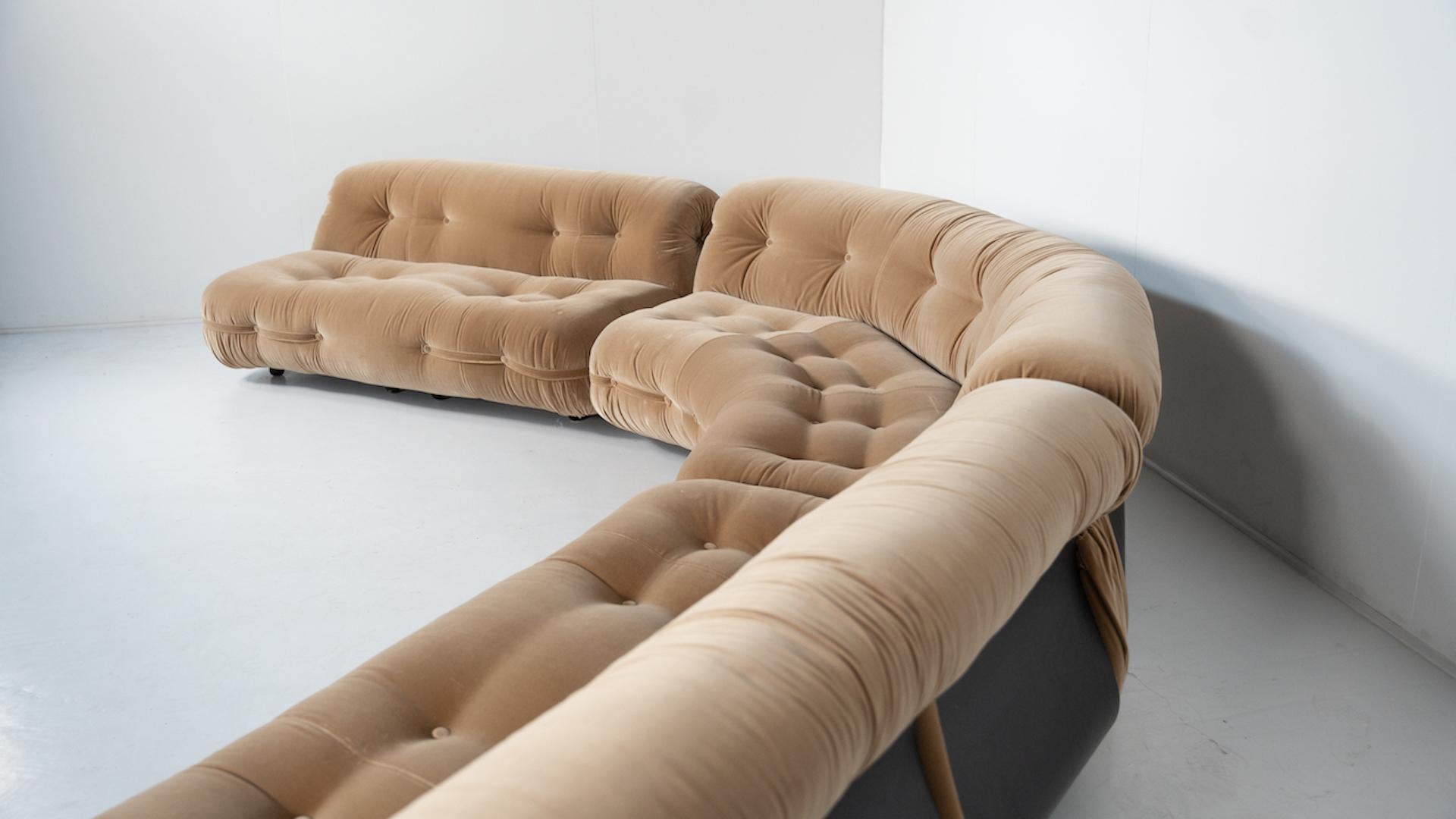 Canapé modulaire moderne du milieu du siècle dernier, tapisserie en velours neuf, Italie, années 1960 en vente 6