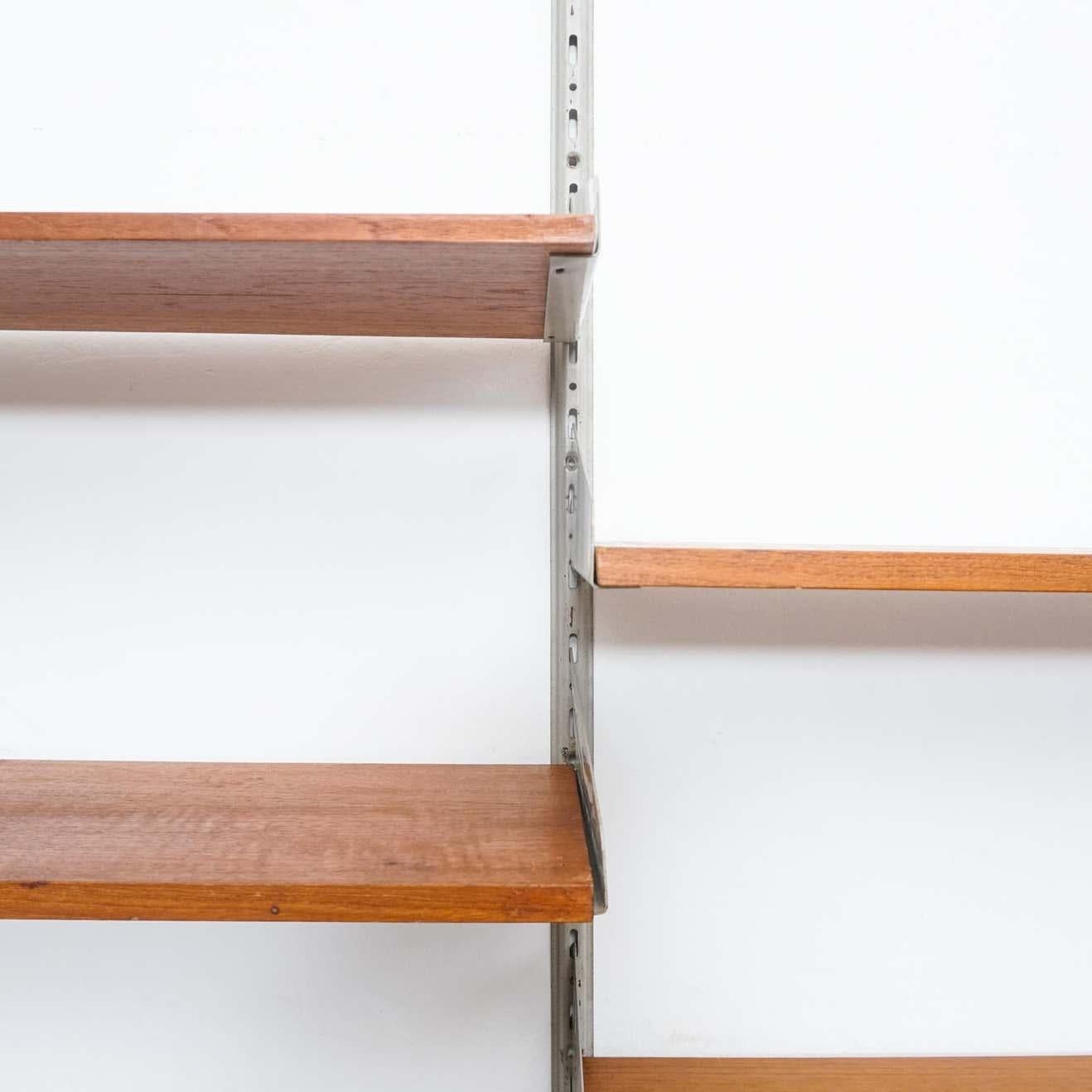 French Mid-Century Modern Modular Wood and Metal Shelve, circa 1960 For Sale