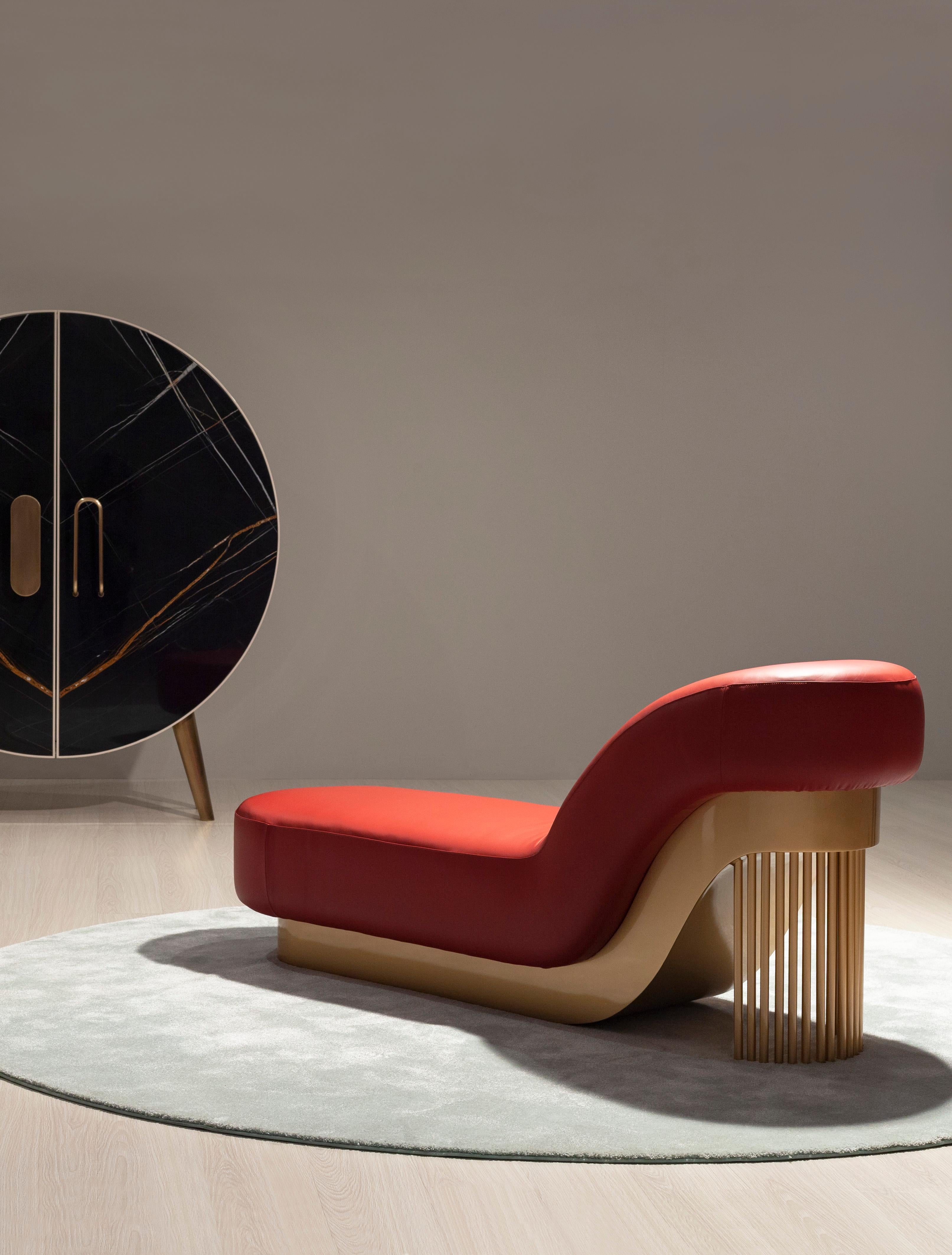 Mid-Century Modern Mons Daybed, Contemporary Collection, handgefertigt in Portugal - Europa von Greenapple.

Das Mons Daybed wurde entworfen, um in zeitgenössischen Interieurs einen Akzent zu setzen. Seine skulpturale Silhouette vermittelt ein