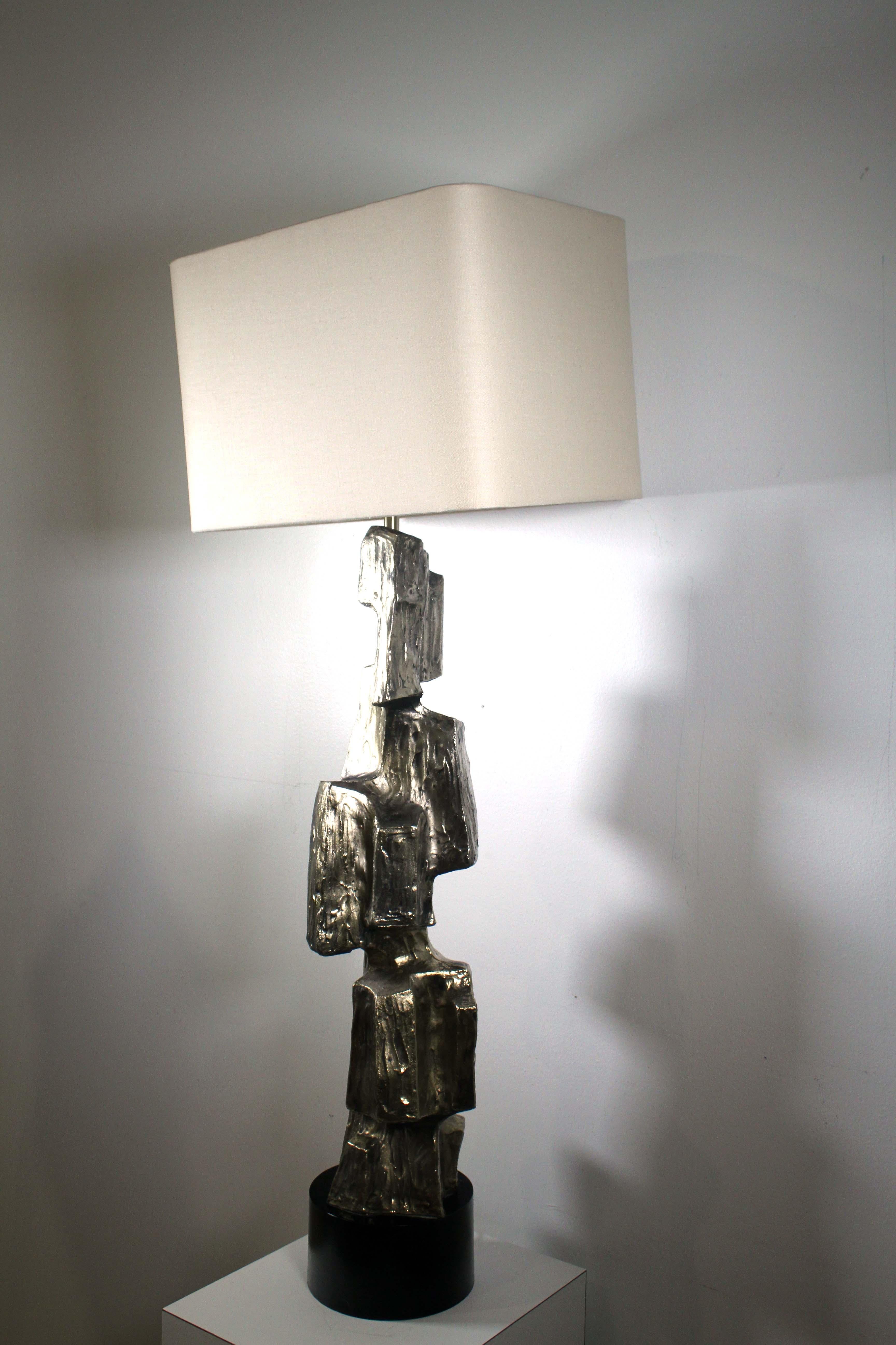 Mid-Century Modern Monumental X-Large Tempestini Cubist Aluminum Lamp In Good Condition In Keego Harbor, MI