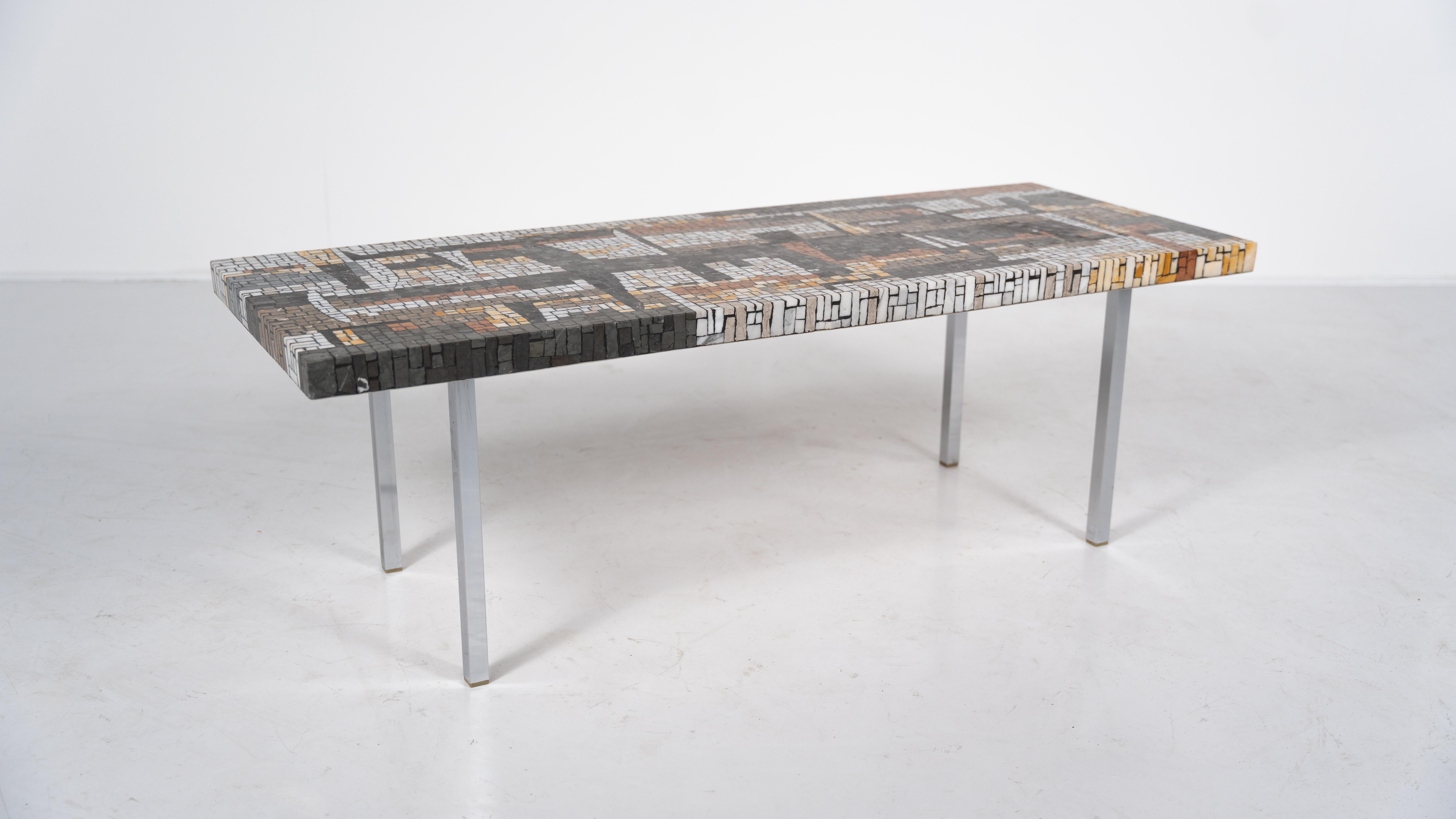 Moderner Mosaik-Couchtisch aus der Jahrhundertmitte, 1970er Jahre im Angebot 6