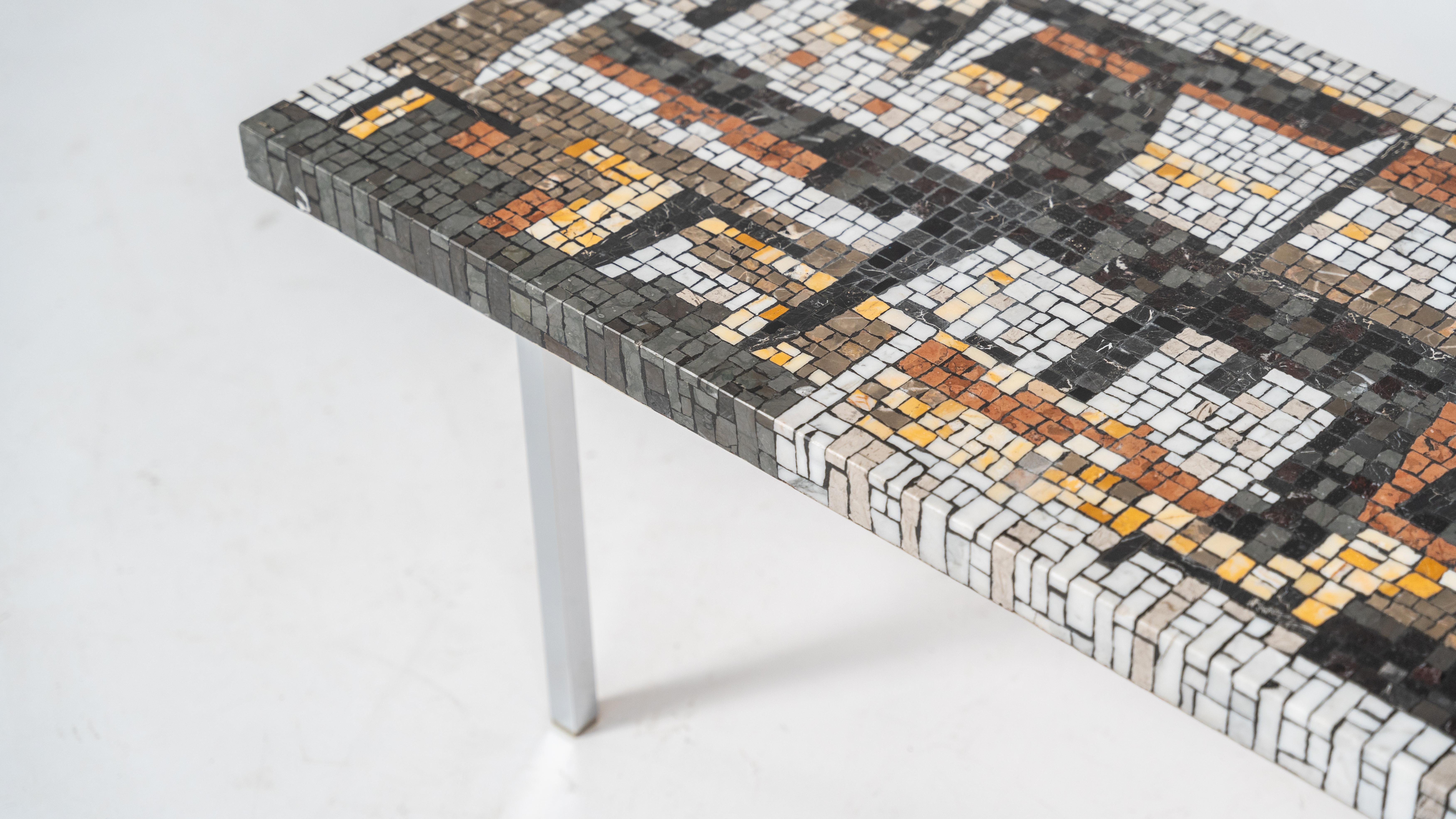 Moderner Mosaik-Couchtisch aus der Jahrhundertmitte, 1970er Jahre (Italienisch) im Angebot