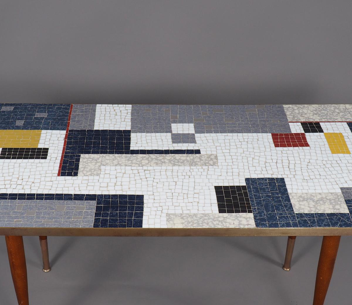 Moderner Mosaik-Couchtisch aus der Mitte des Jahrhunderts von Ilse Möbel, 1950er Jahre (Mitte des 20. Jahrhunderts) im Angebot