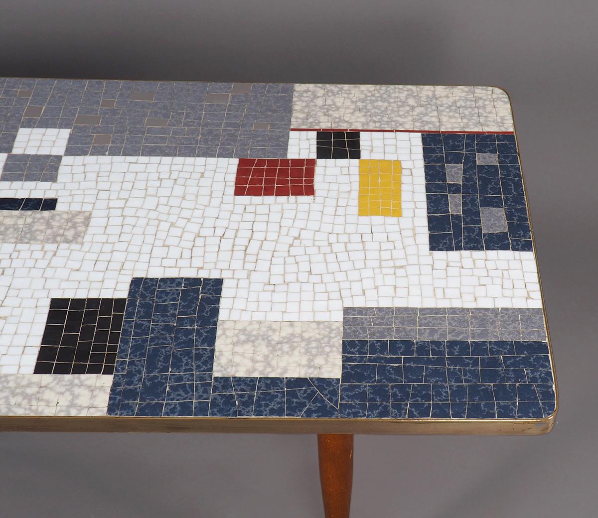 Moderner Mosaik-Couchtisch aus der Mitte des Jahrhunderts von Ilse Möbel, 1950er Jahre im Angebot 1
