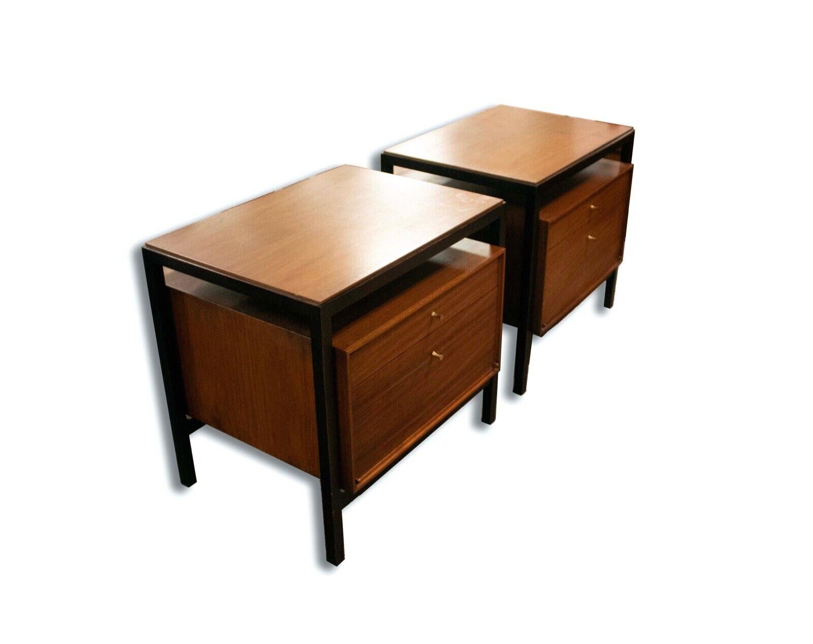 American Mid Century Modern Mount Airy Pair of Walnut Nightstands