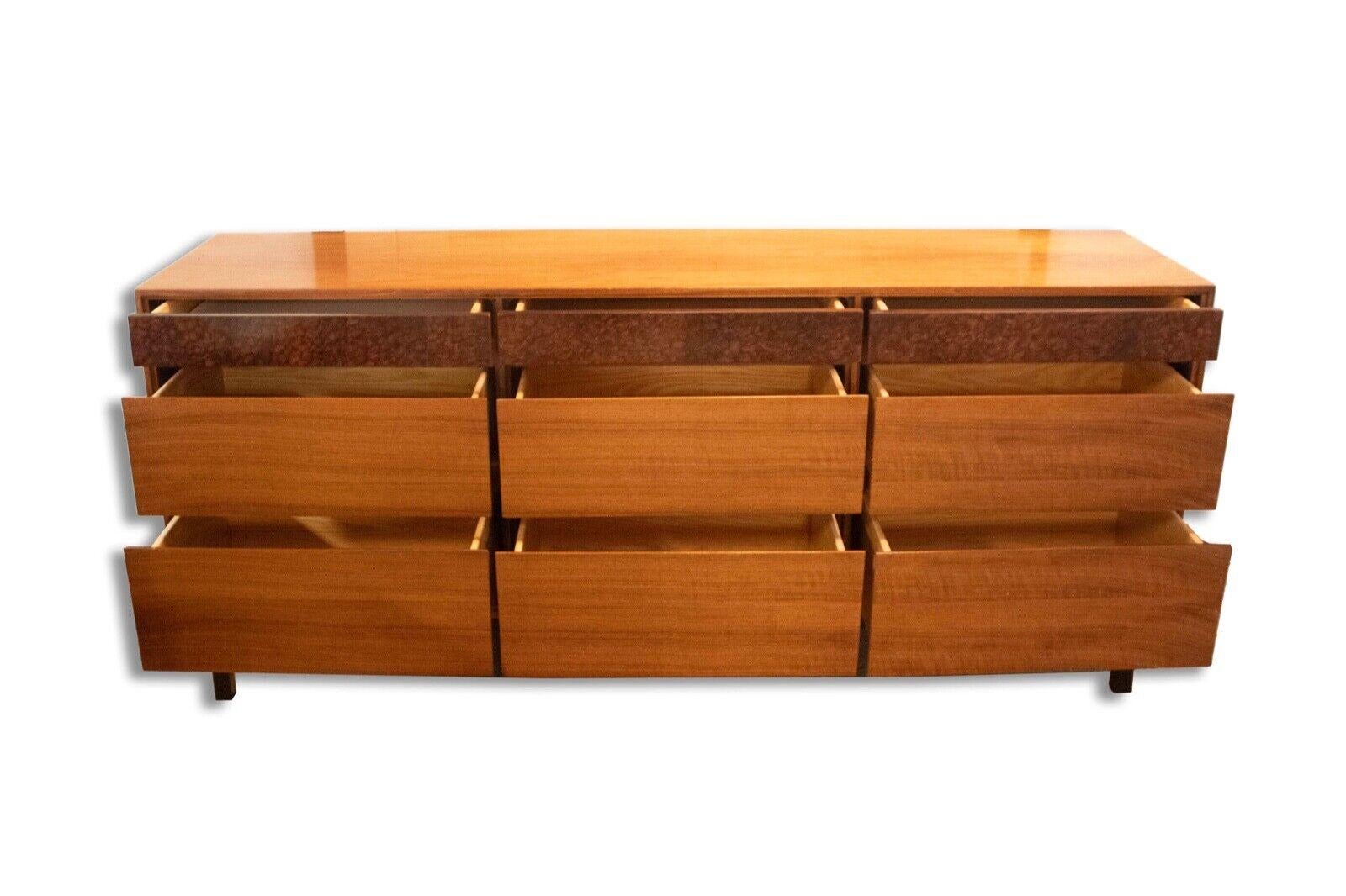 Mid Century Modern Mount Airy Walnut Dresser In Good Condition For Sale In Keego Harbor, MI
