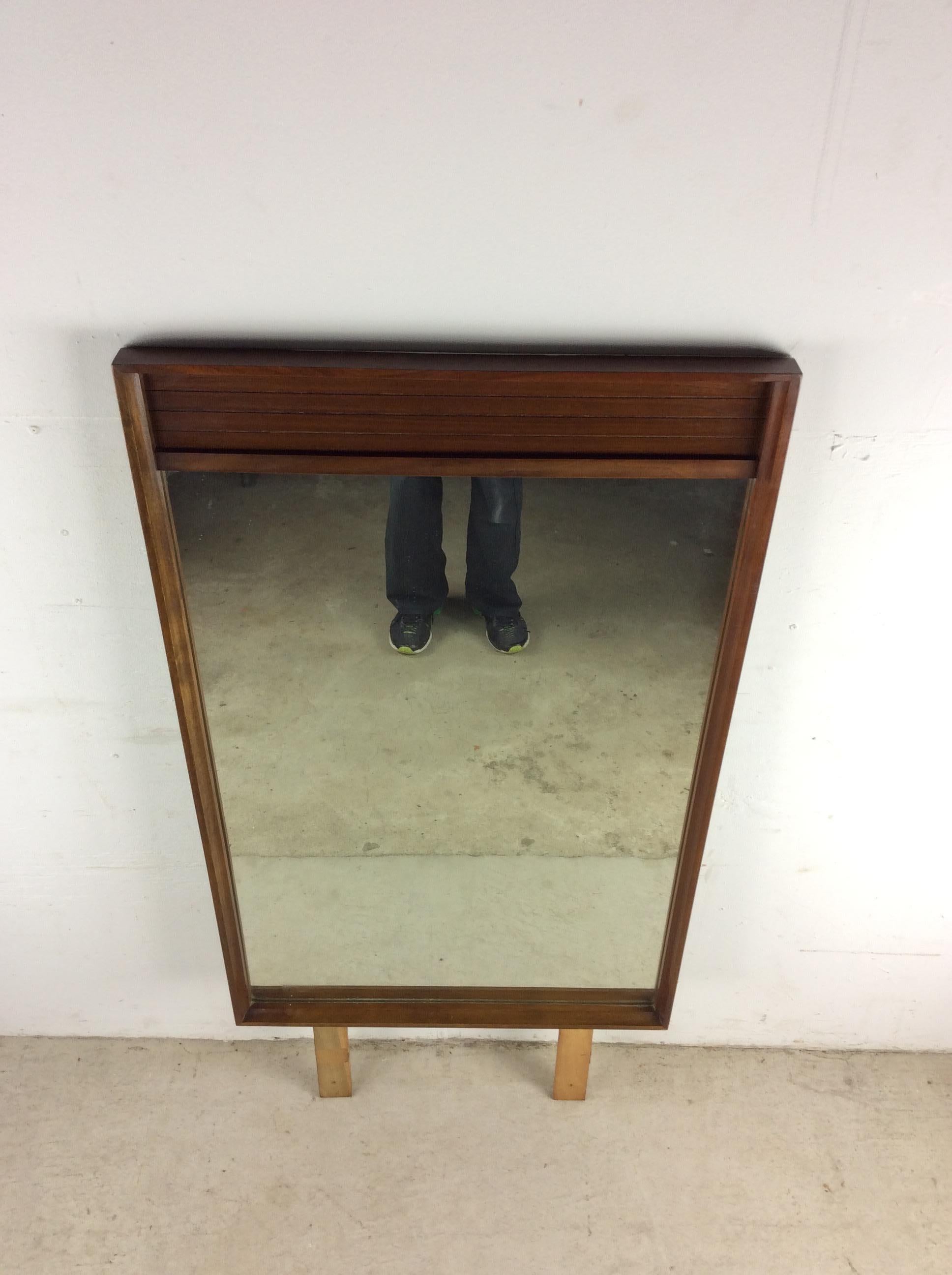 Mid Century Modern Mountable Dresser Mirror with Walnut Finish In Good Condition For Sale In Freehold, NJ