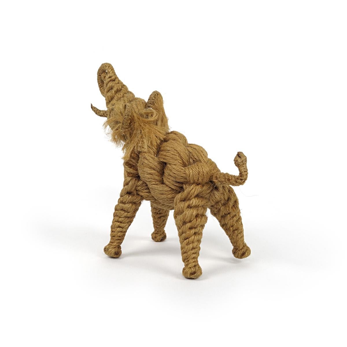 Mid-Century Modern Movable Elephant Made of Rope and Iron Wire by Jørgen Bloch For Sale 1