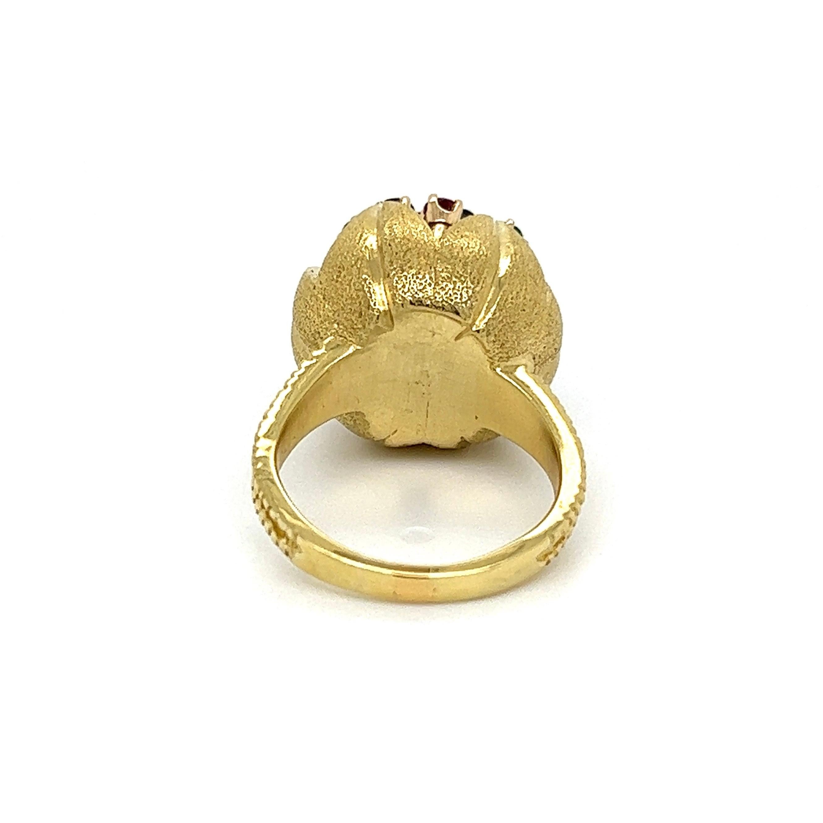  Mid Century Modern Multi Gem and Diamond Vintage Gold Cocktail Ring In Excellent Condition For Sale In Montreal, QC