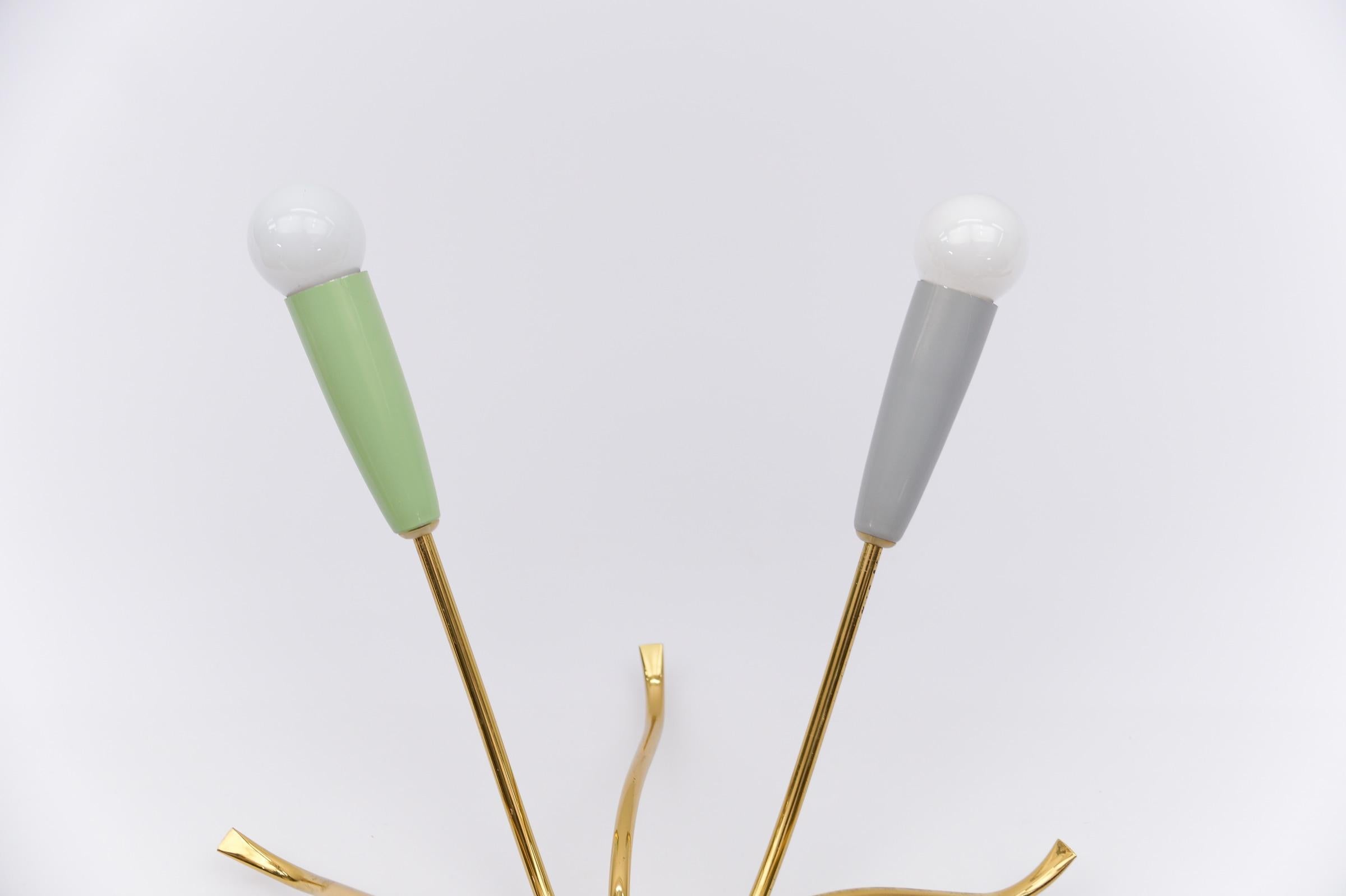 Lámpara sputnik de latón multicolor de 6 brazos, Moderna de mediados de siglo, años 50 en venta 7
