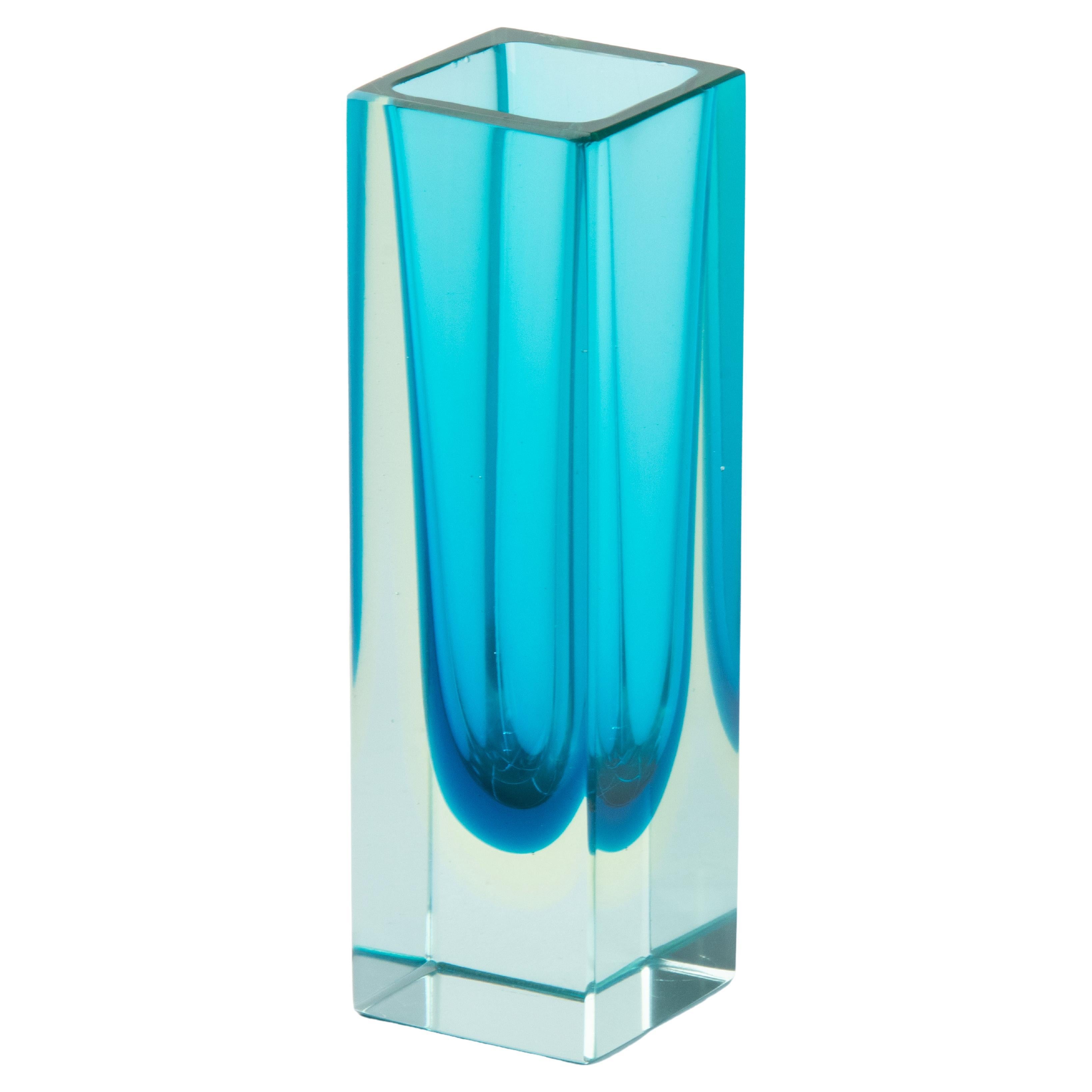 Mid-Century Modern Murano Art Glass Vase - Sommerso - Flavio Poli For Sale