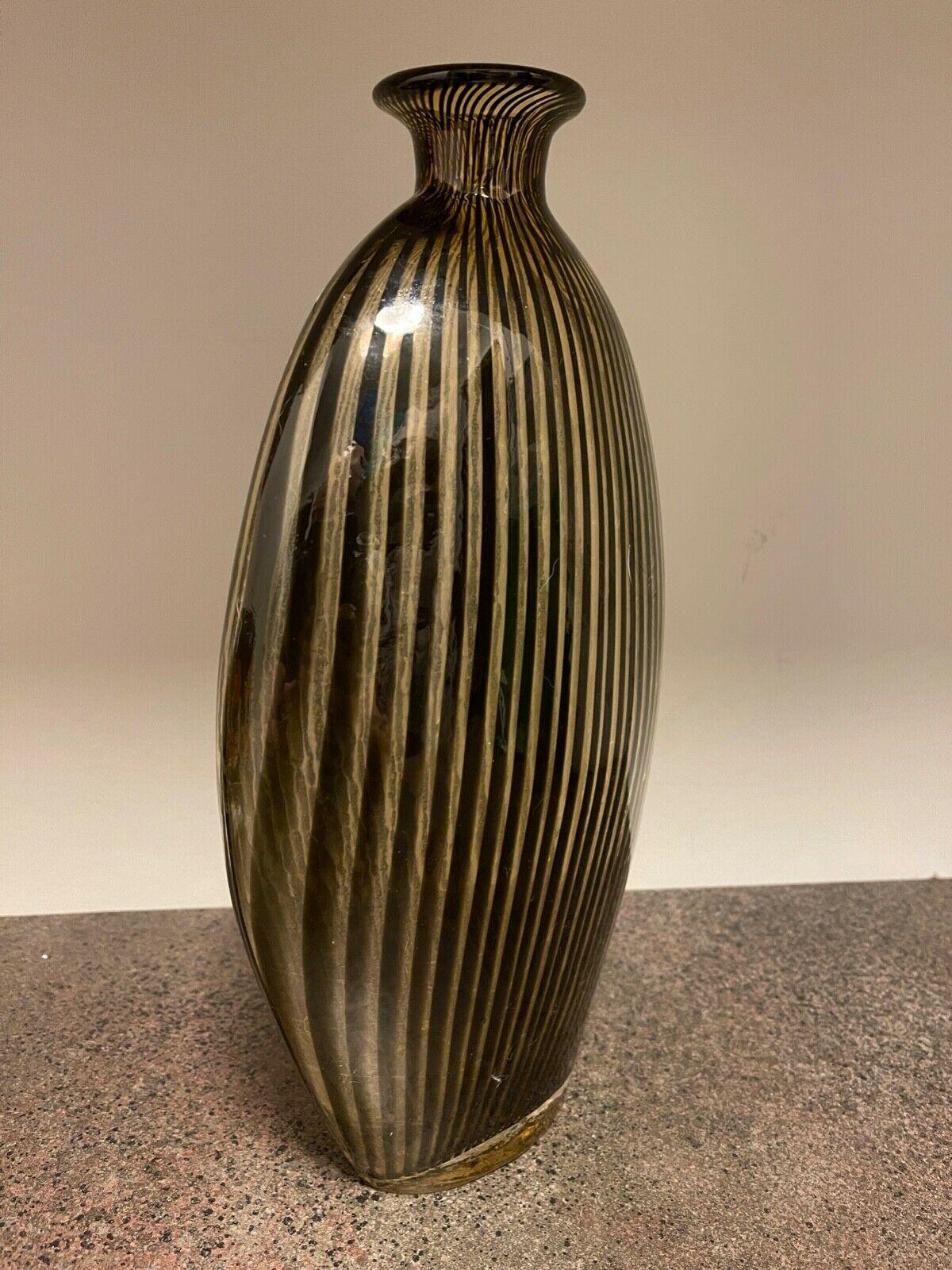 Mid-Century Modern Murano Black and Amber Art Glass Vase Italy, Circa 1950s In Excellent Condition In Montreal, QC