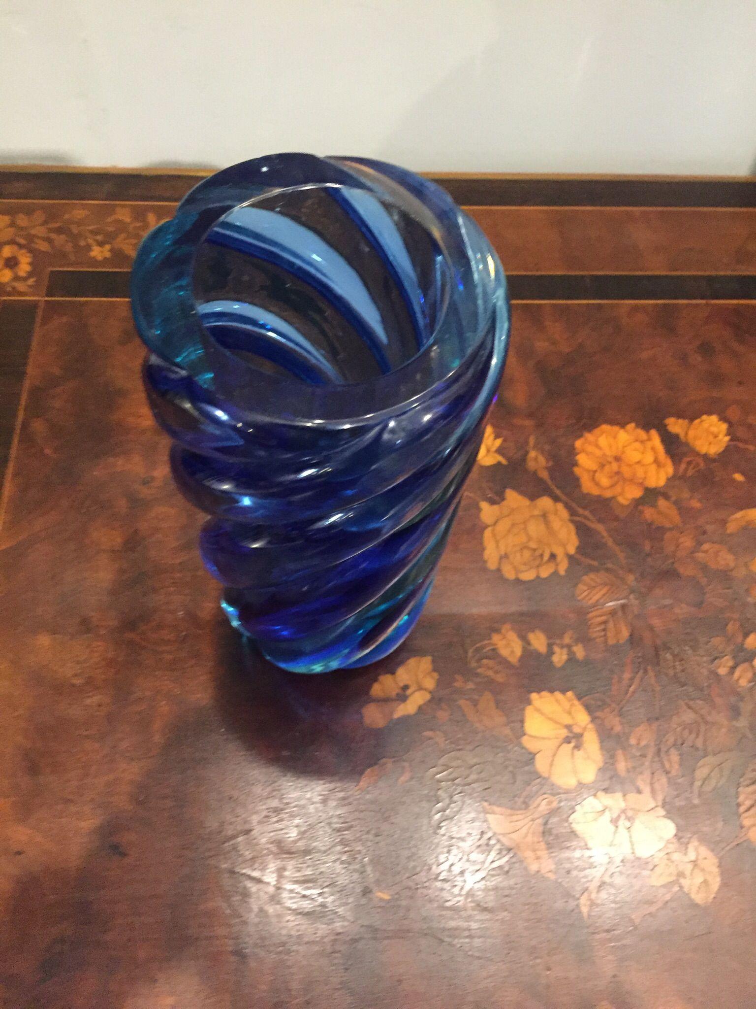 Art Glass Mid Century Modern, Murano Blue Vase, Doppio Ritorto Amazing Technique.  For Sale