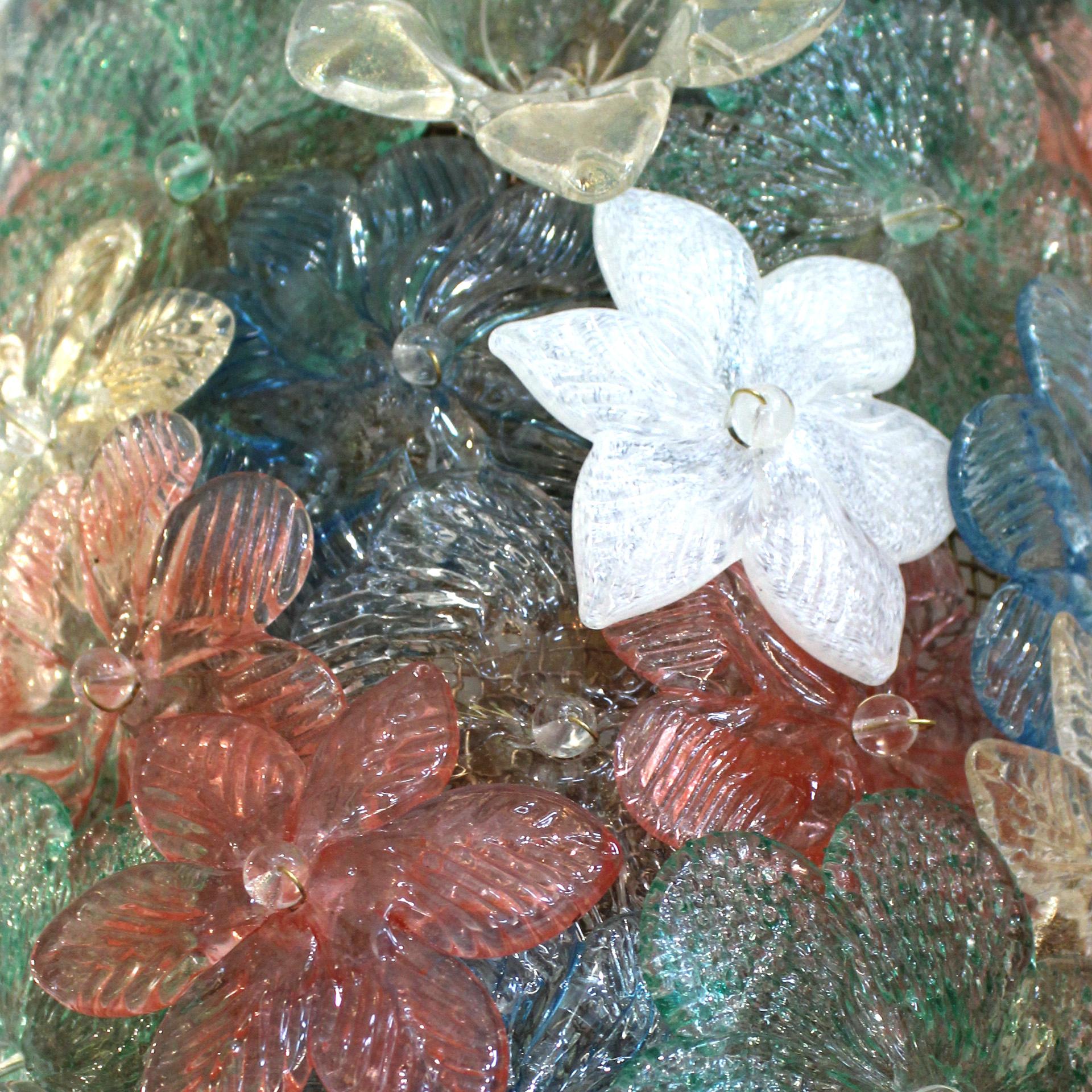 Apliques italianos de cristal de Murano de mediados de siglo con motivos florales finales del siglo XX en venta