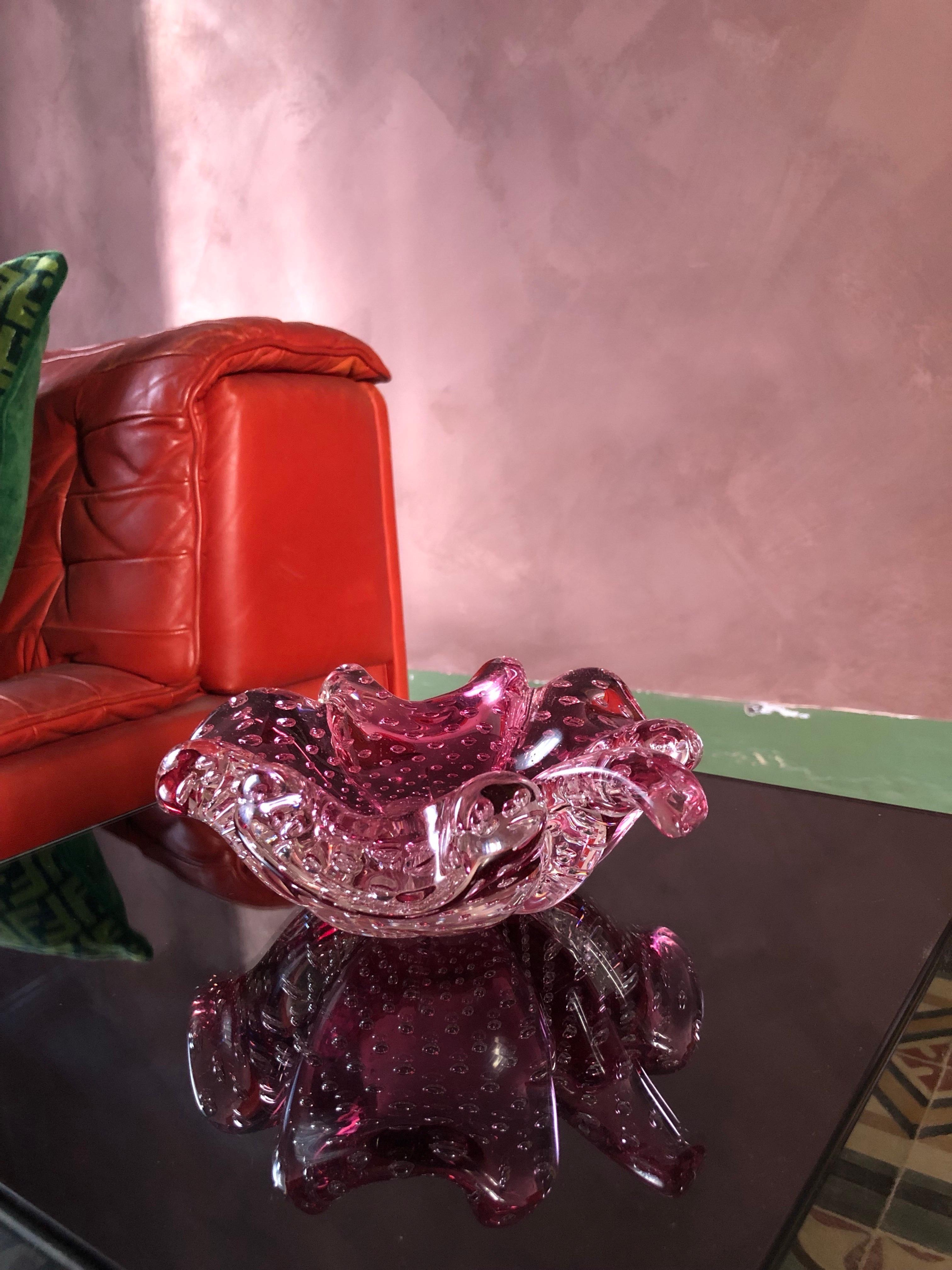 Cenicero de cristal de Murano moderno de mediados de siglo en vidrio rosa Italia Años 60 Italiano en venta