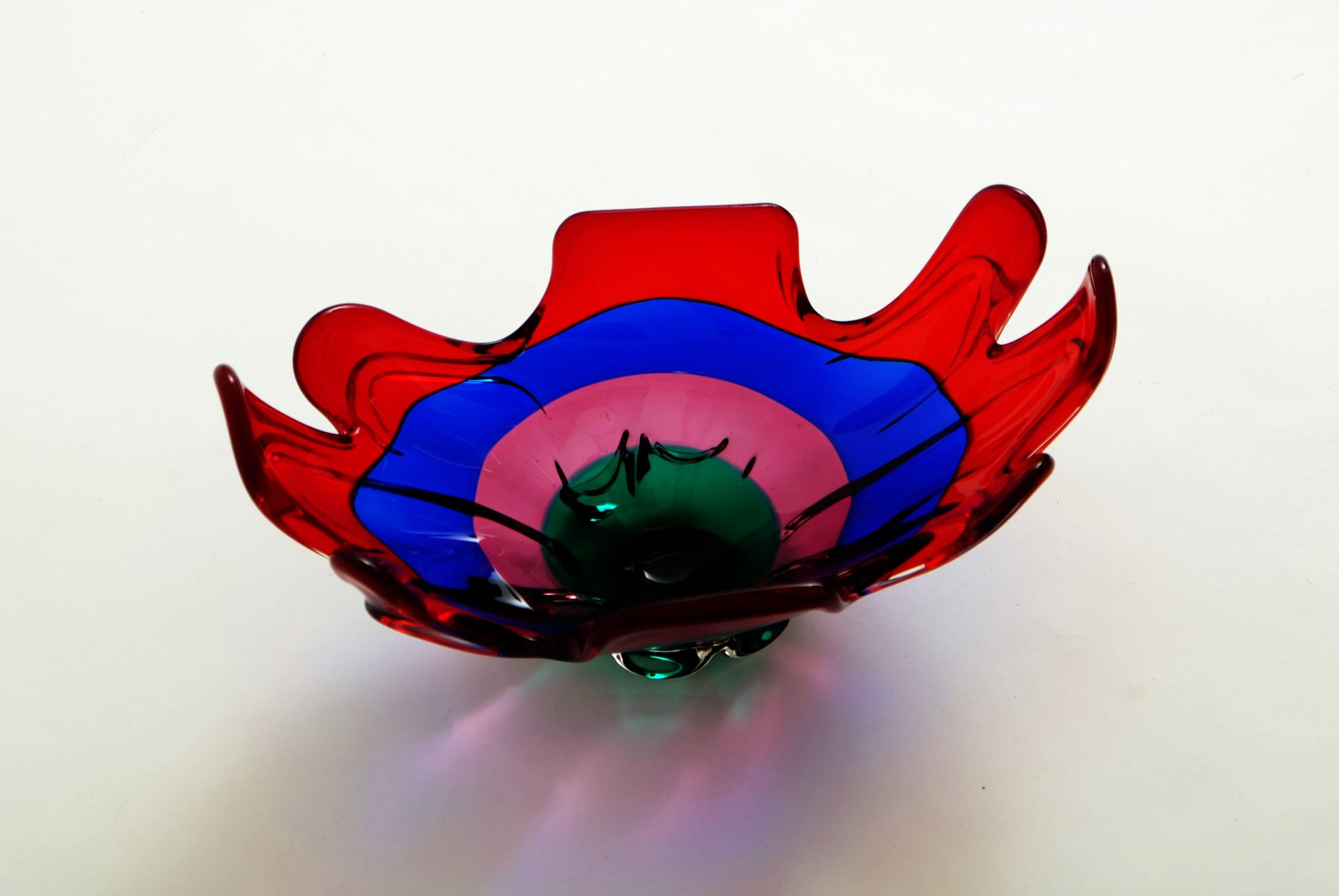 Coupe en verre de Murano moderne du milieu du siècle, attribuée à Fulvio Bianconi, Italie, années 1950 Bon état - En vente à München, BY