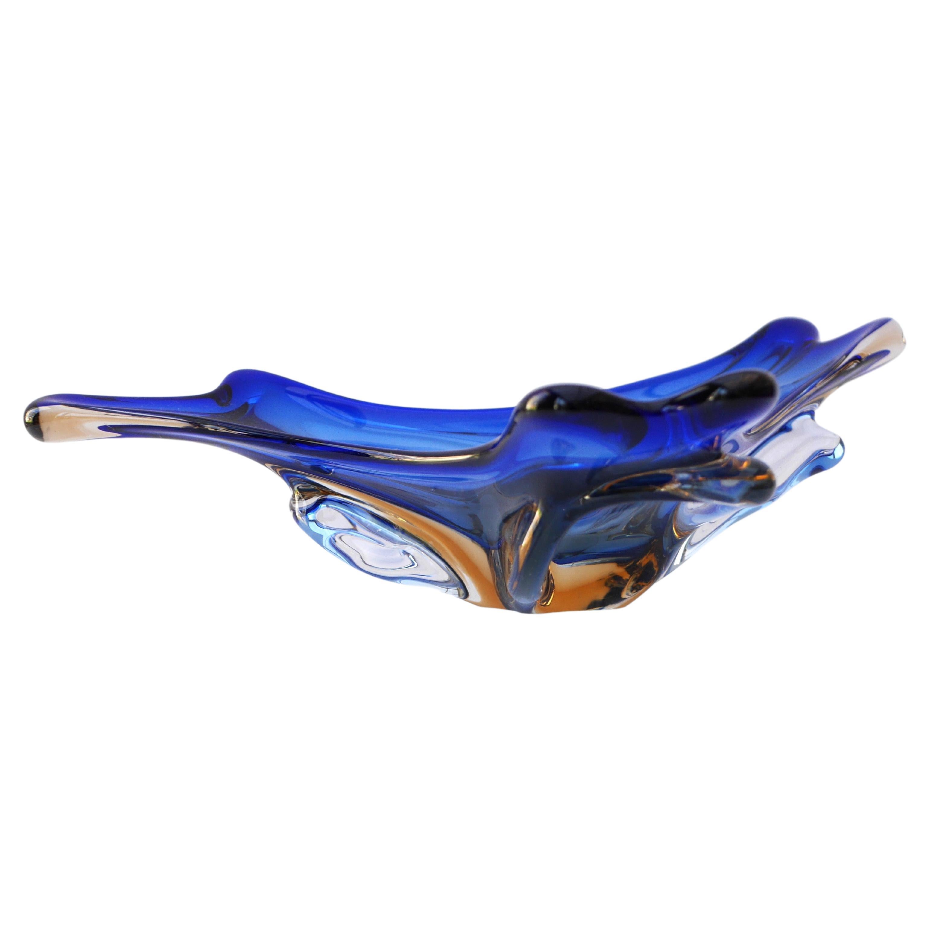 Mid-century modern Murano glass bowl in cobolt blue from 1960s.