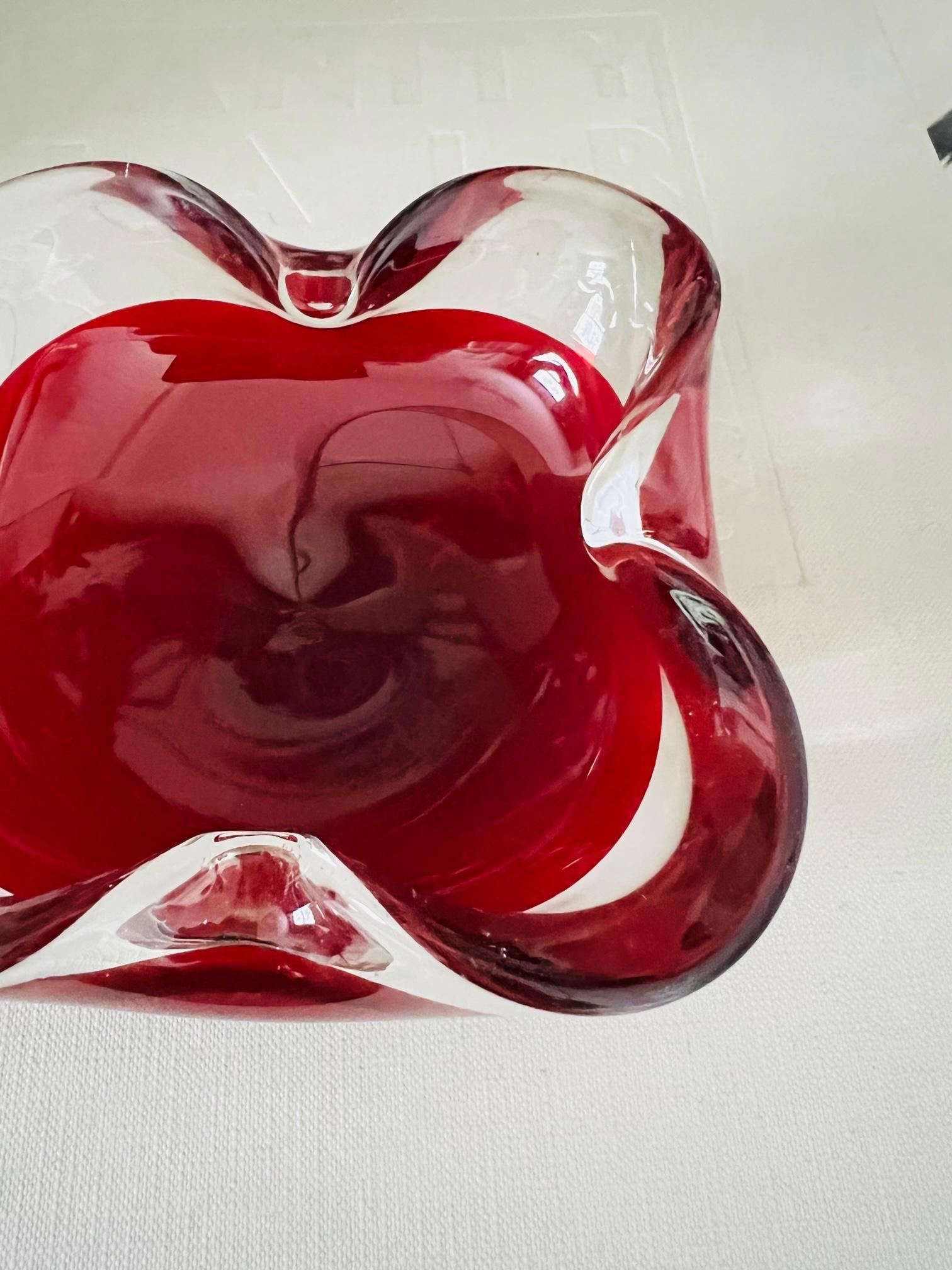 Mid-Century Modern Murano Glass Bowl or Ashtray in Red, Italy, c. 1960's 4