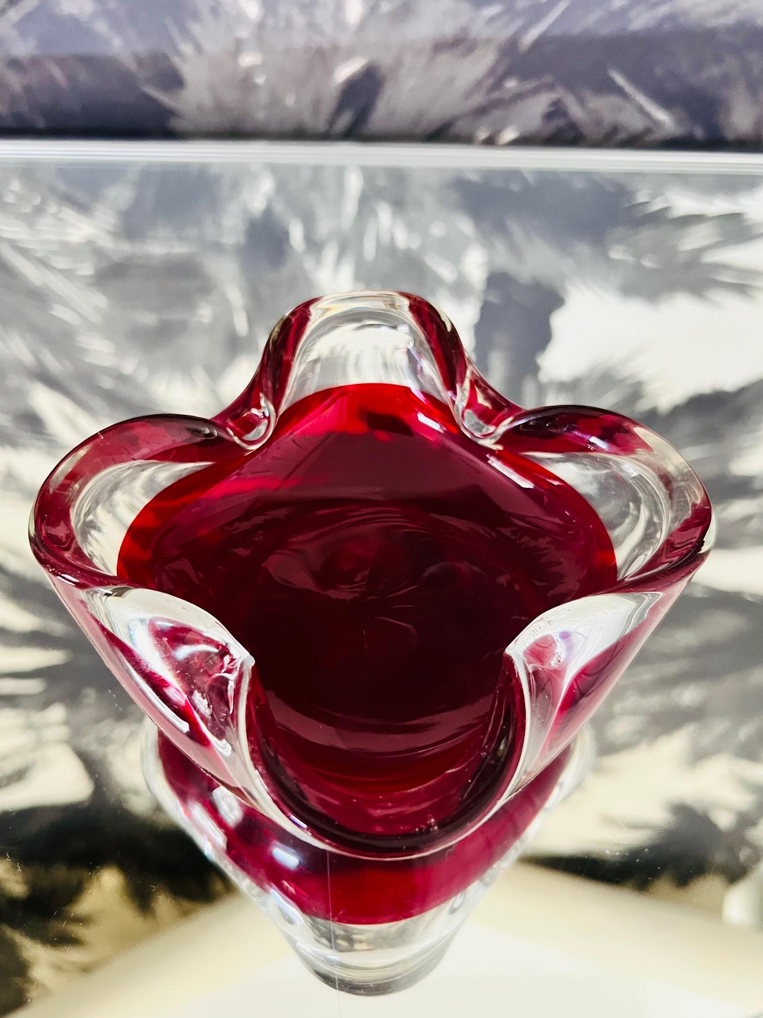Mid-Century Modern Murano Glass Bowl or Ashtray in Red, Italy, c. 1960's In Good Condition In Fort Lauderdale, FL