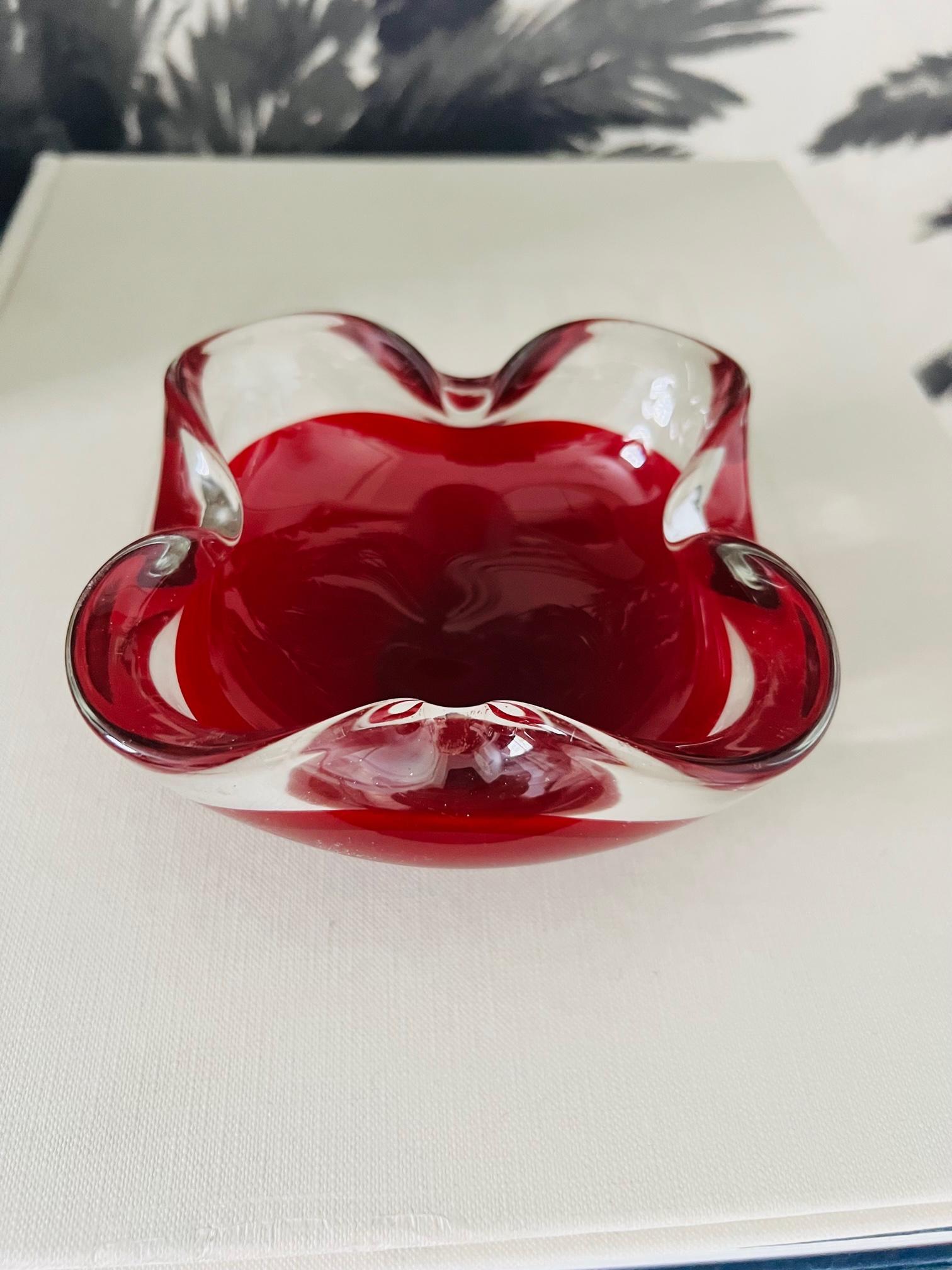 Mid-Century Modern Murano Glass Bowl or Ashtray in Red, Italy, c. 1960's 2