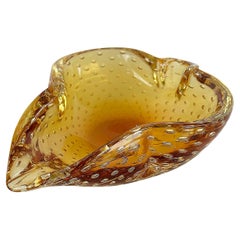 Schalen und Körbe