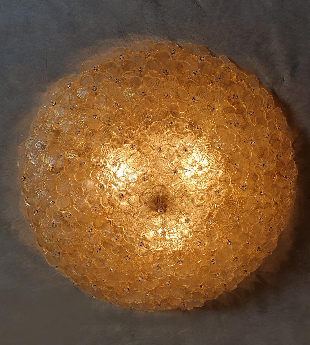 Mid-Century Modern Murano Glass Gold Flowers Flush-Mount Light Barovier, 1970 In Excellent Condition In Dallas, TX