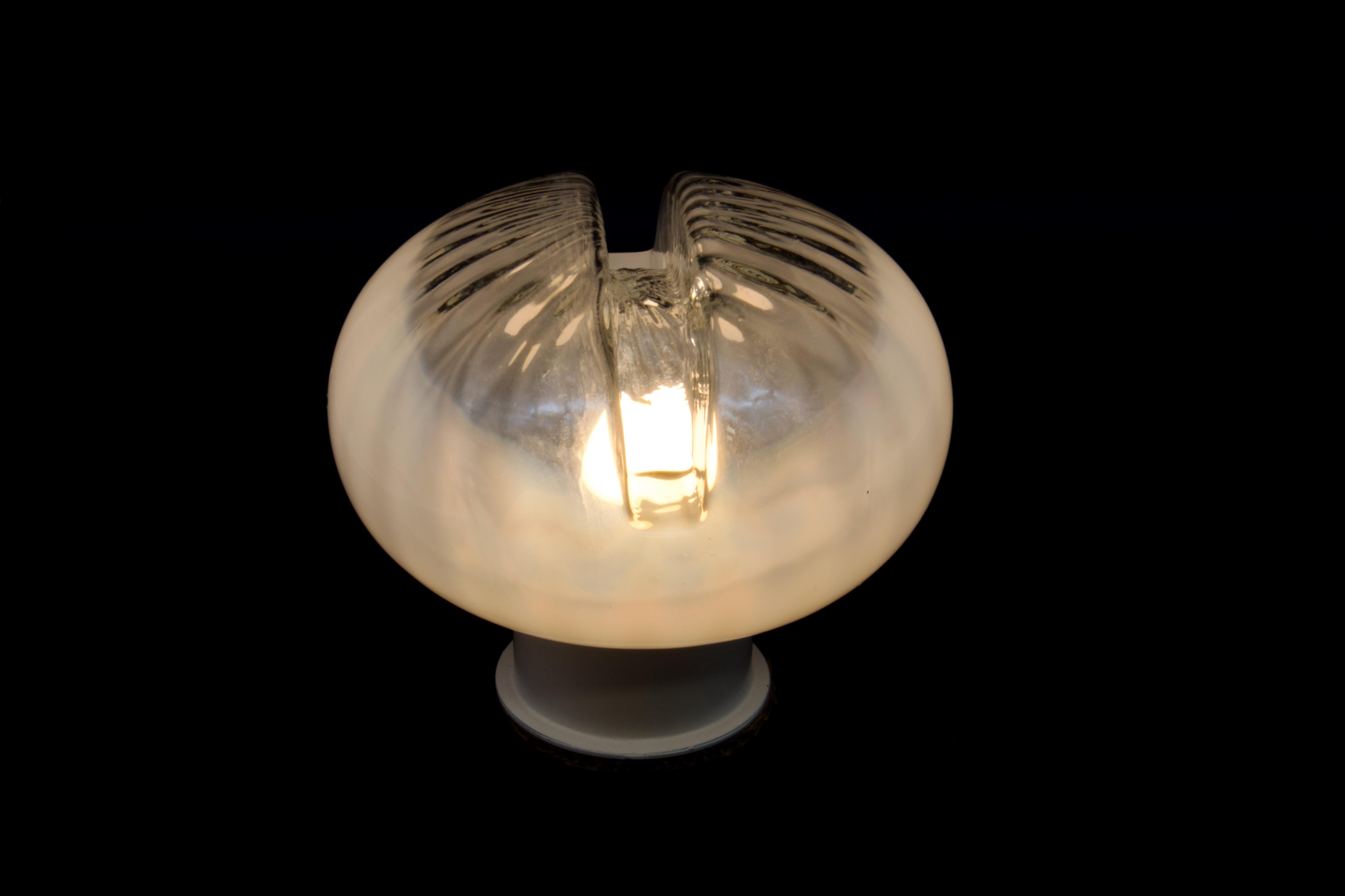 Art Glass Mid Century Modern Murano Glass Mushroom Table Lamp, Mazzega Italy 1970s For Sale