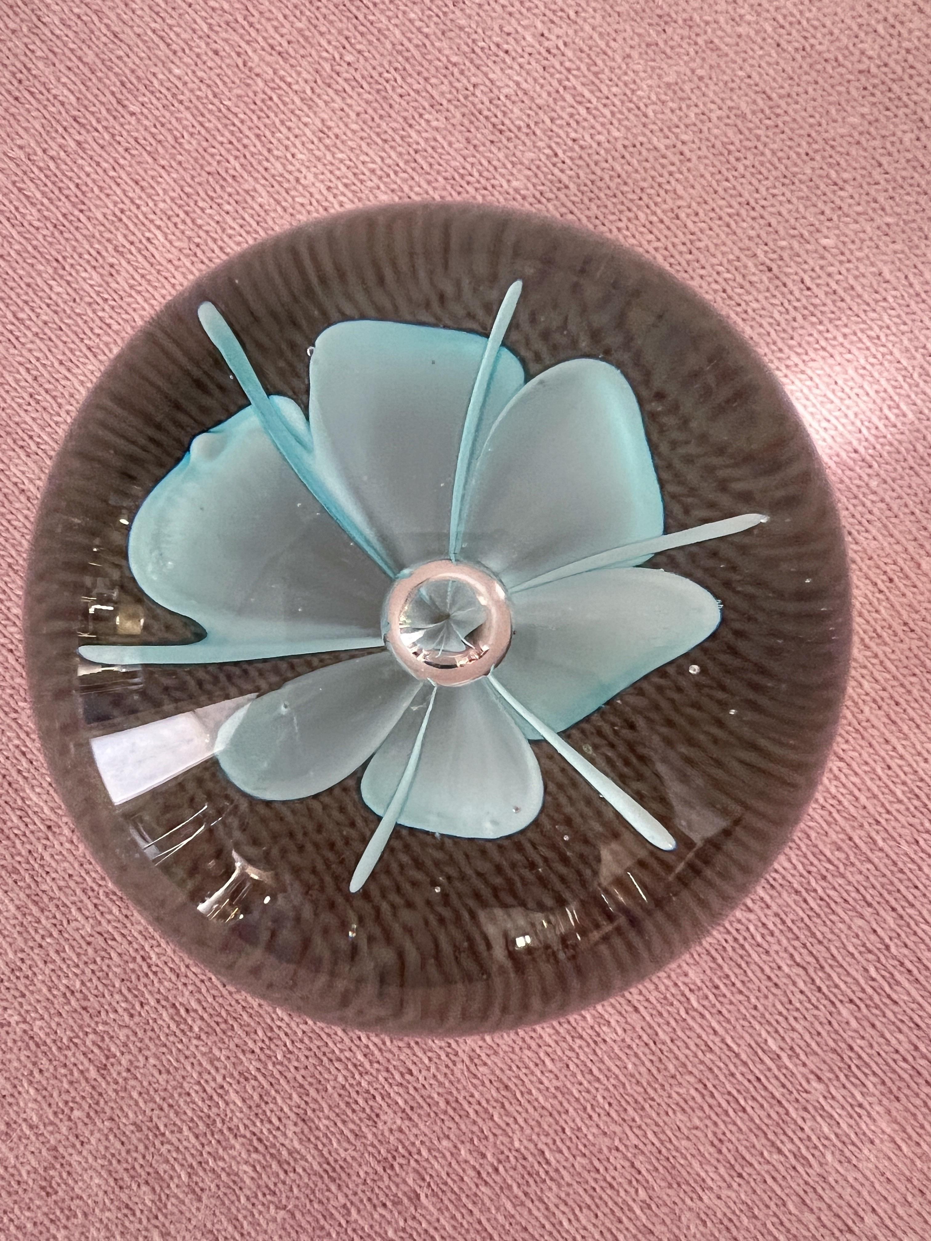 20th Century Mid century modern Murano glass paperweight, 1960 For Sale