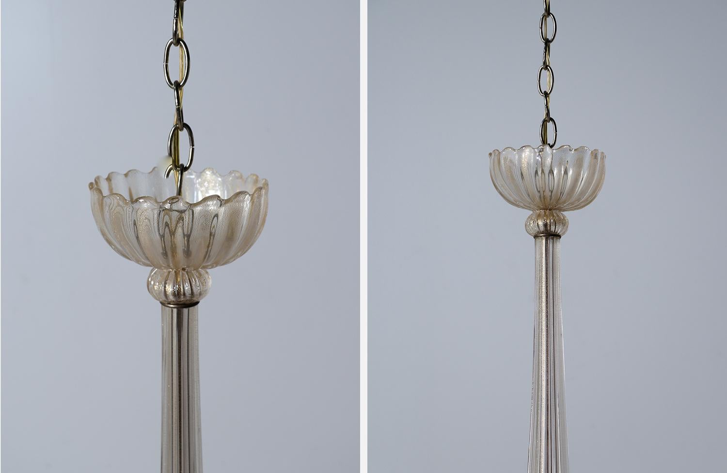 Mid-Century Modern Murano Glass Pendant Chandelier In Excellent Condition For Sale In Los Angeles, CA