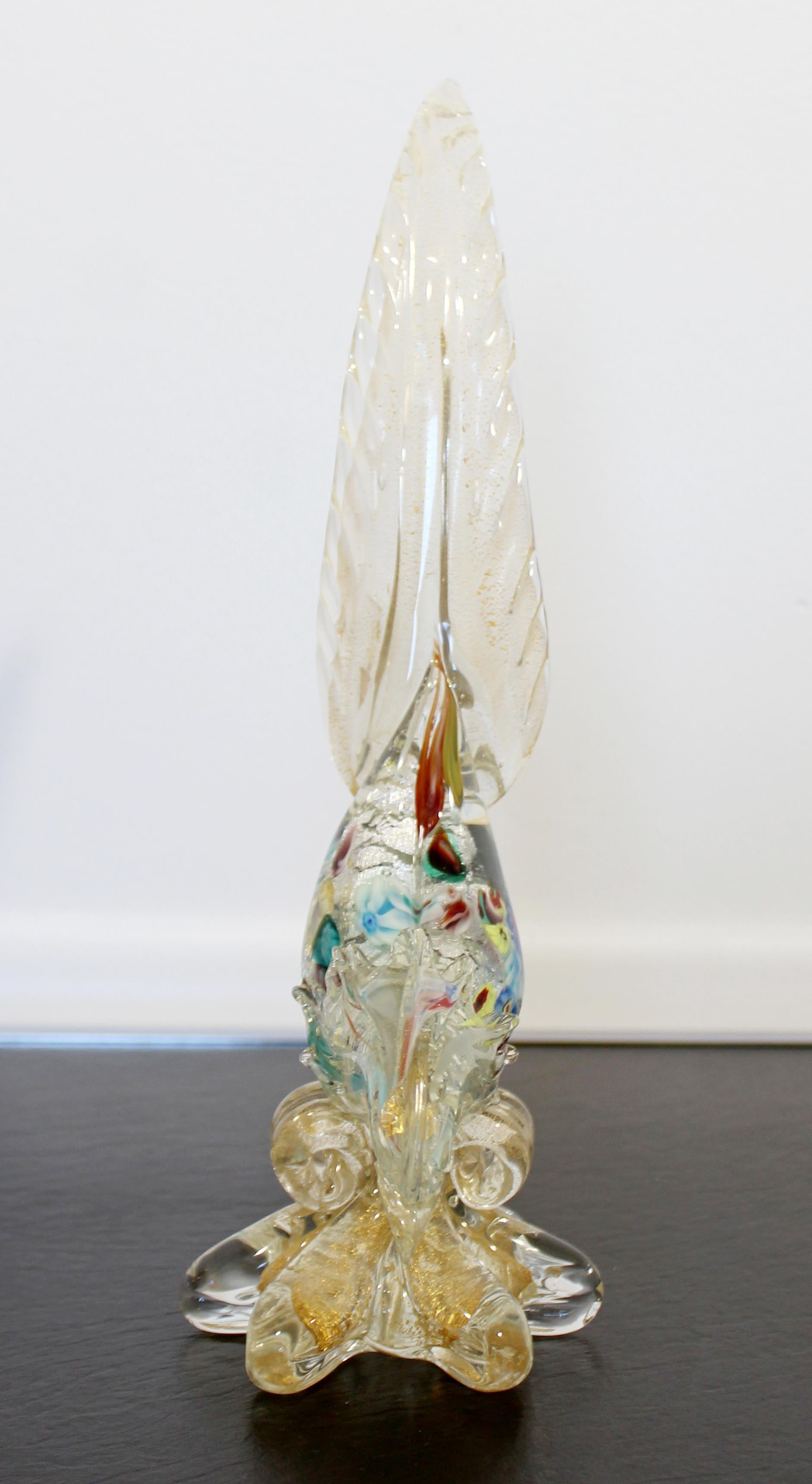 For your consideration is a stirking, Murano glass pheasant table sculpture, by Archemide Seguso, made in Italy, circa 1950s. In excellent condition. The dimensions are 8